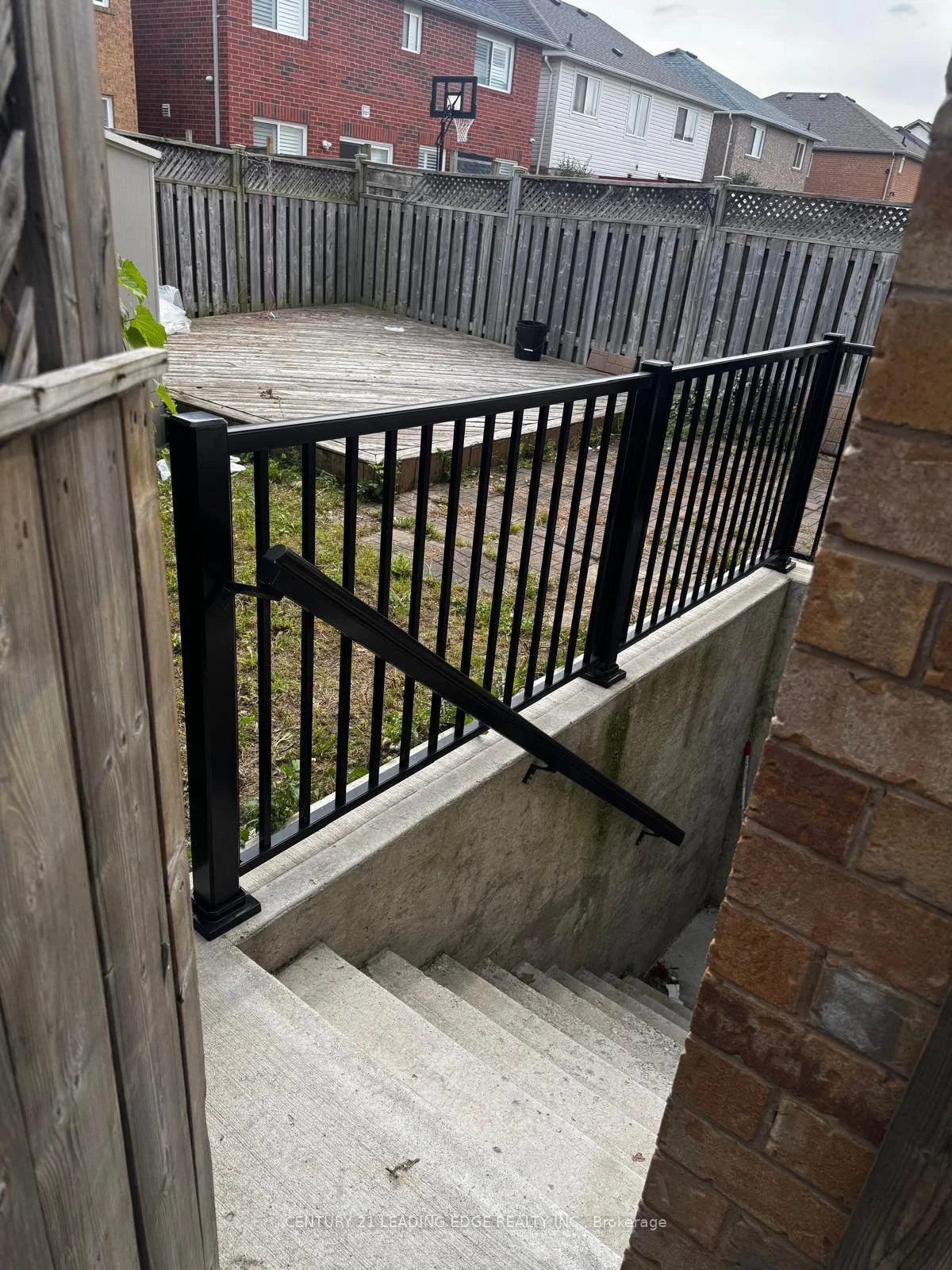 Photo 28 of 71 Jessop Drive, Brampton, Fletcher's Meadow — HOMEH