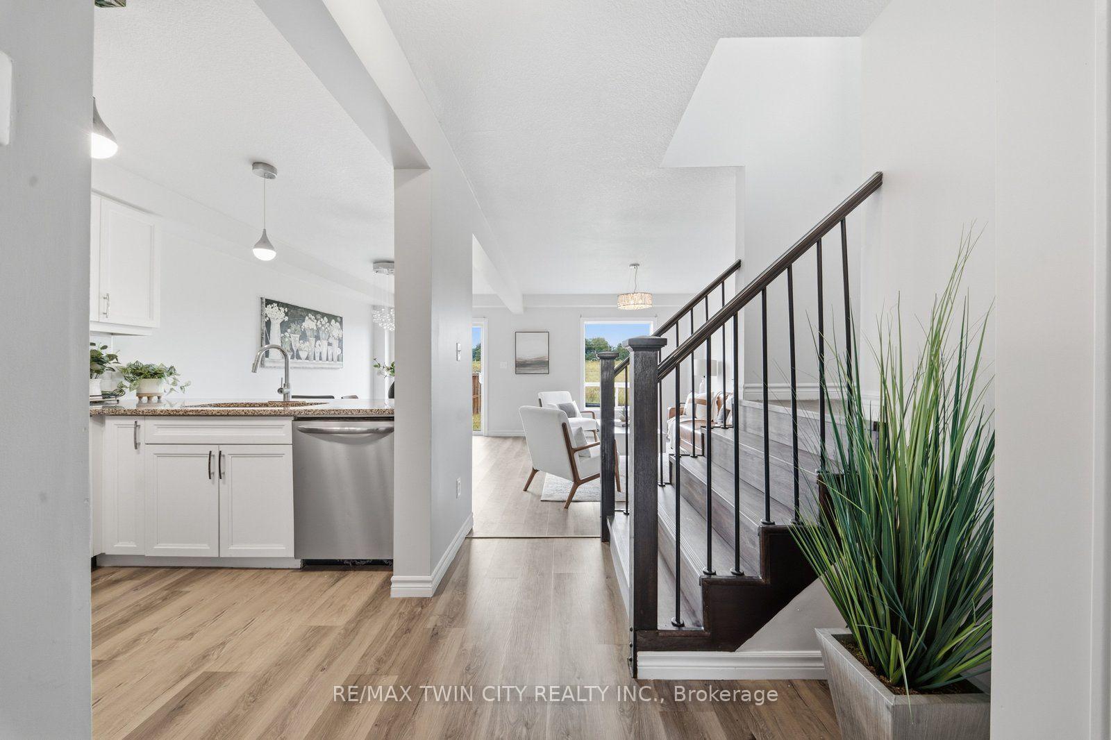 Photo 12 of 26 Newstead Road, Brant, Paris — HOMEH