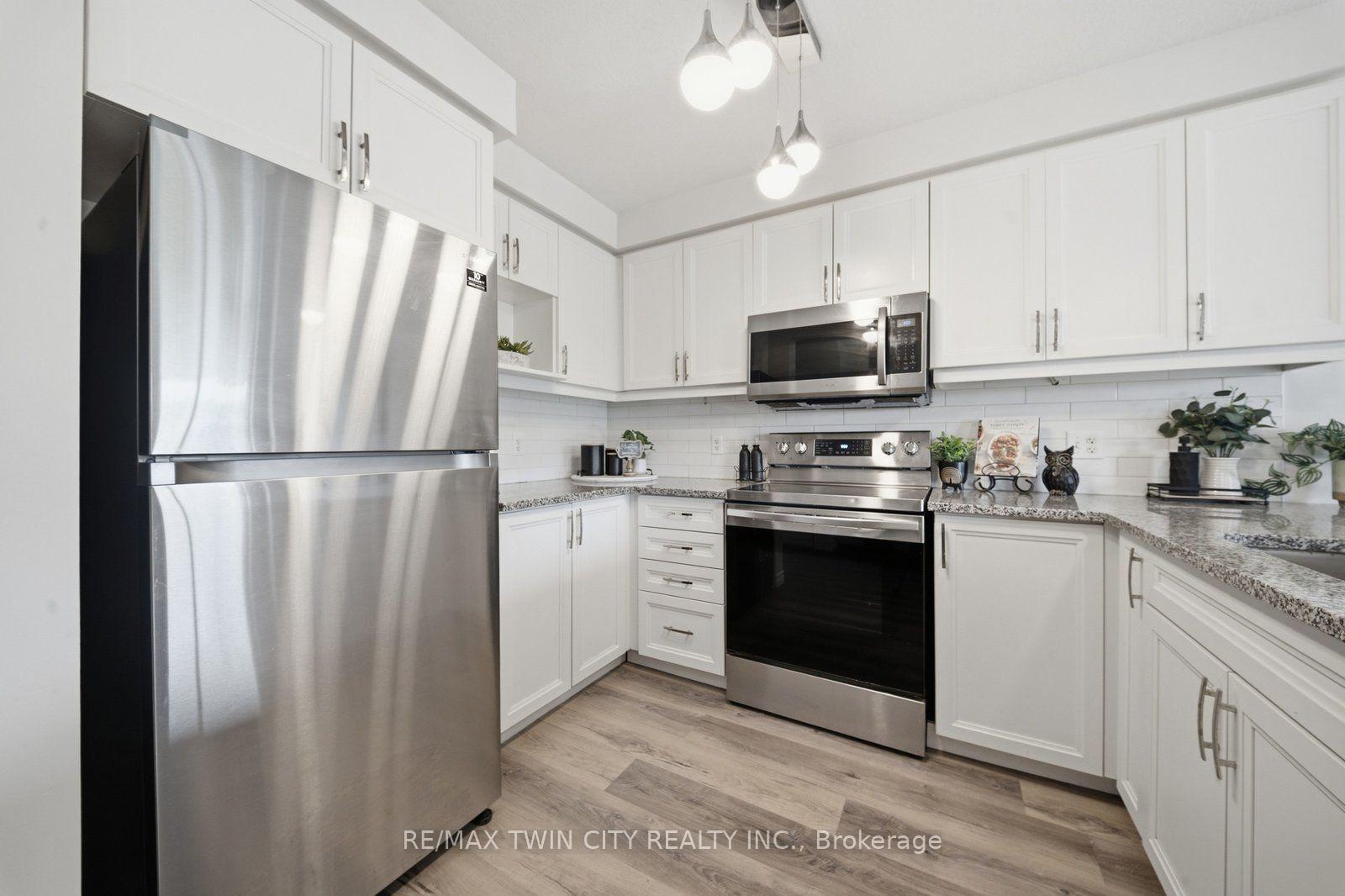 Photo 16 of 26 Newstead Road, Brant, Paris — HOMEH