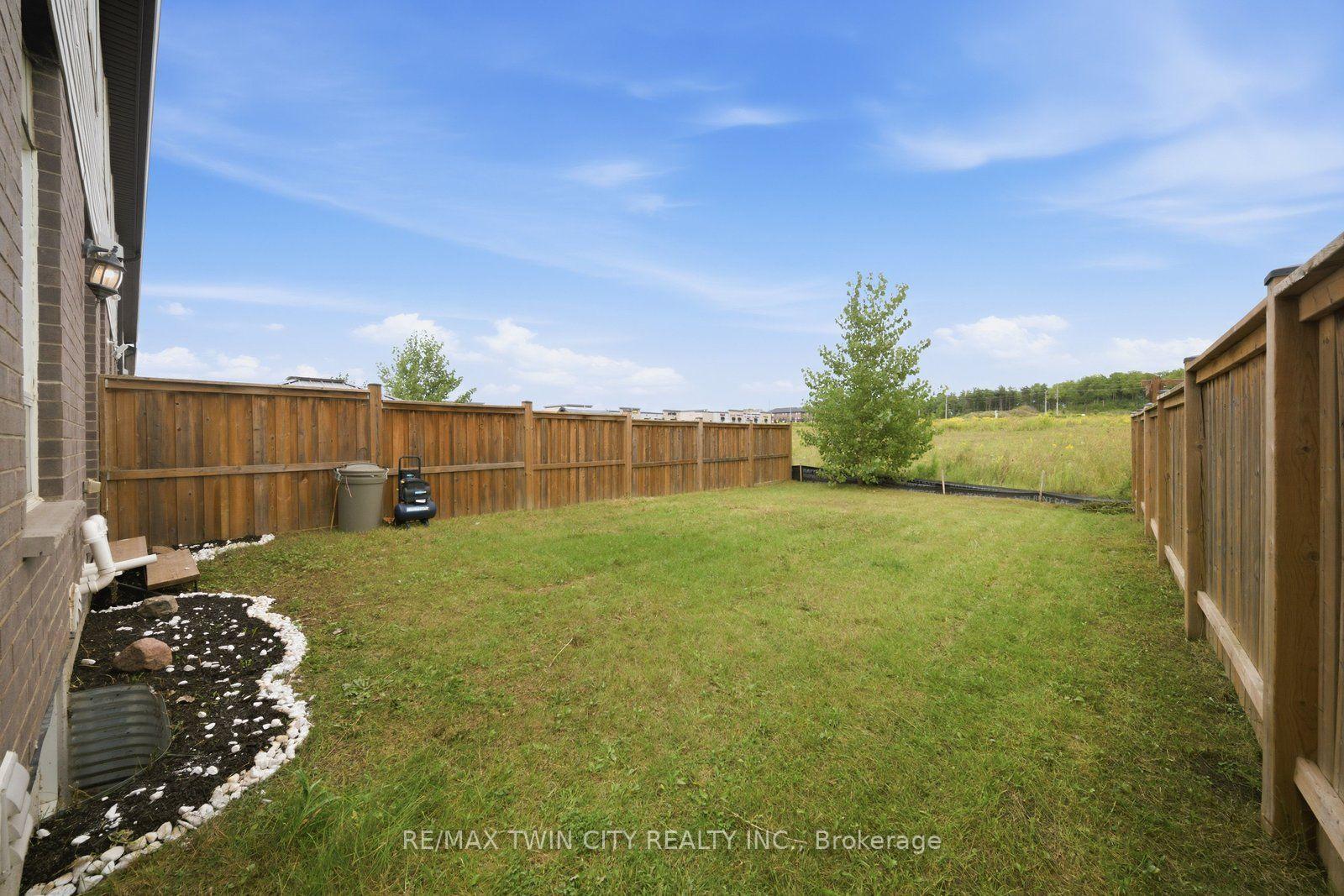 Photo 34 of 26 Newstead Road, Brant, Paris — HOMEH