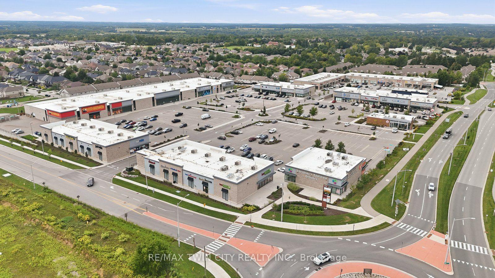 Photo 42 of 26 Newstead Road, Brant, Paris — HOMEH