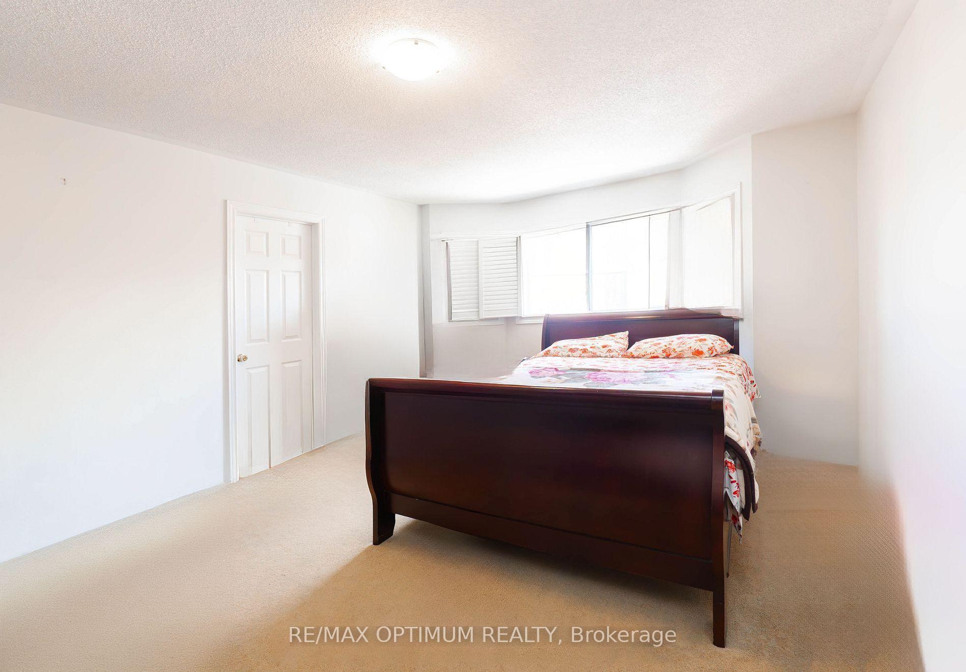 Photo 10 of 545 Warhol Way, Mississauga, Meadowvale Village — HOMEH