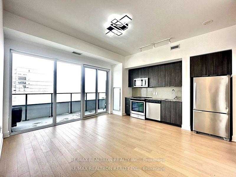 Photo 10 of Unit 5202, 30 Shore Breeze Drive, Etobicoke, Mimico — HOMEH
