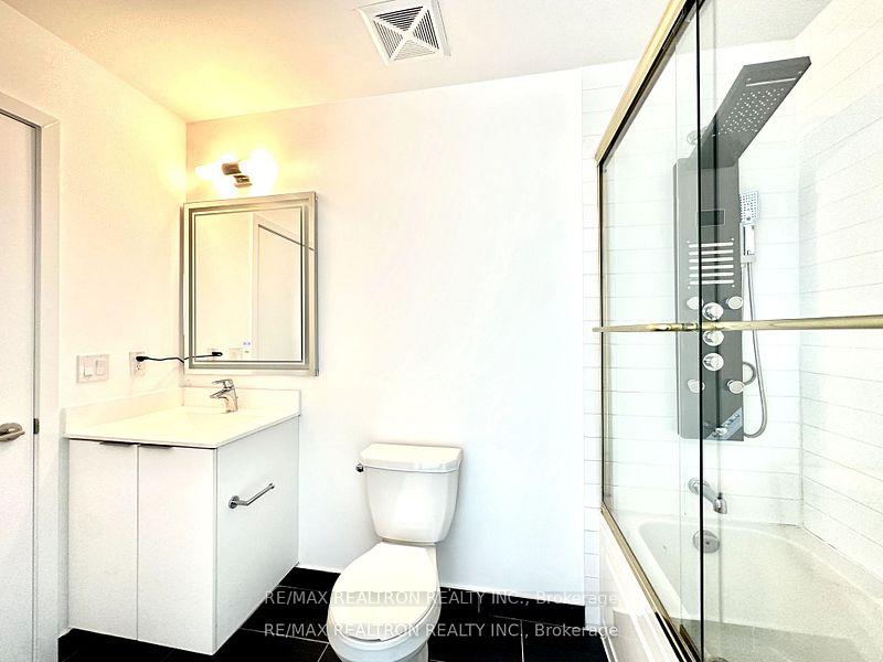 Photo 16 of Unit 5202, 30 Shore Breeze Drive, Etobicoke, Mimico — HOMEH