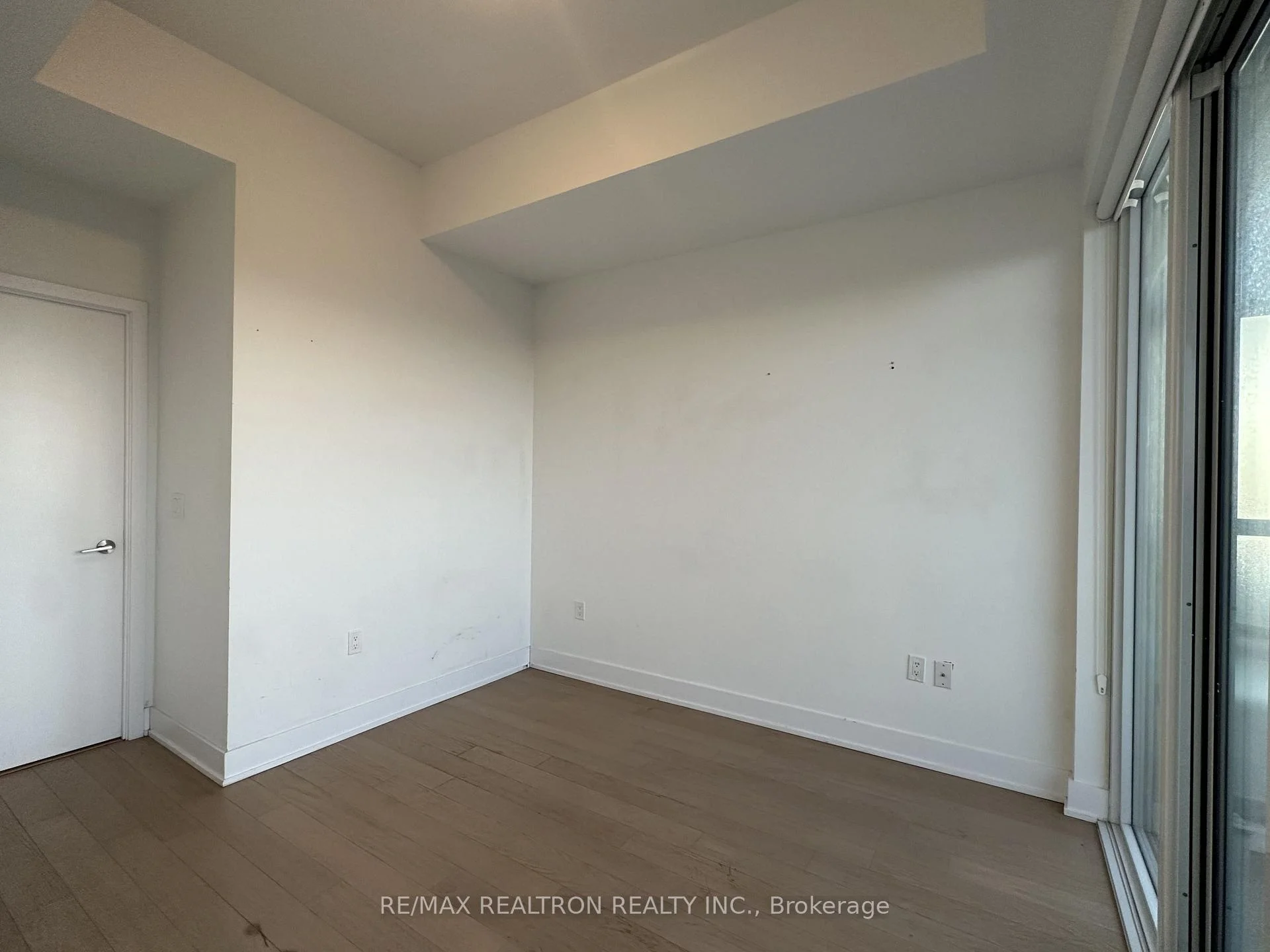 Photo 24 of Unit 5202, 30 Shore Breeze Drive, Etobicoke, Mimico — HOMEH