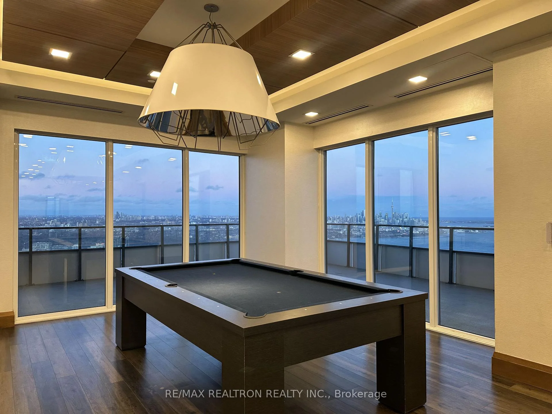 Photo 32 of Unit 5202, 30 Shore Breeze Drive, Etobicoke, Mimico — HOMEH