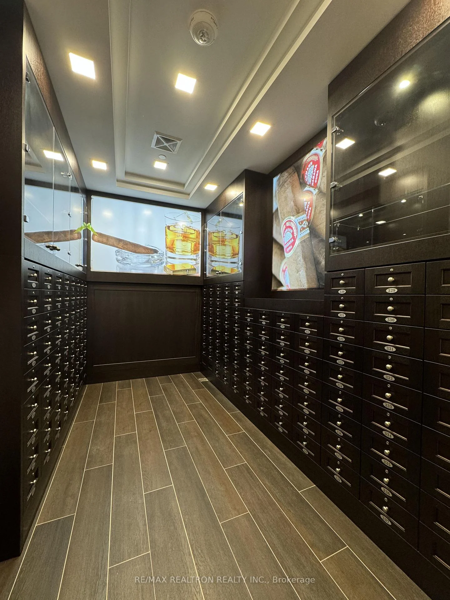 Photo 38 of Unit 5202, 30 Shore Breeze Drive, Etobicoke, Mimico — HOMEH