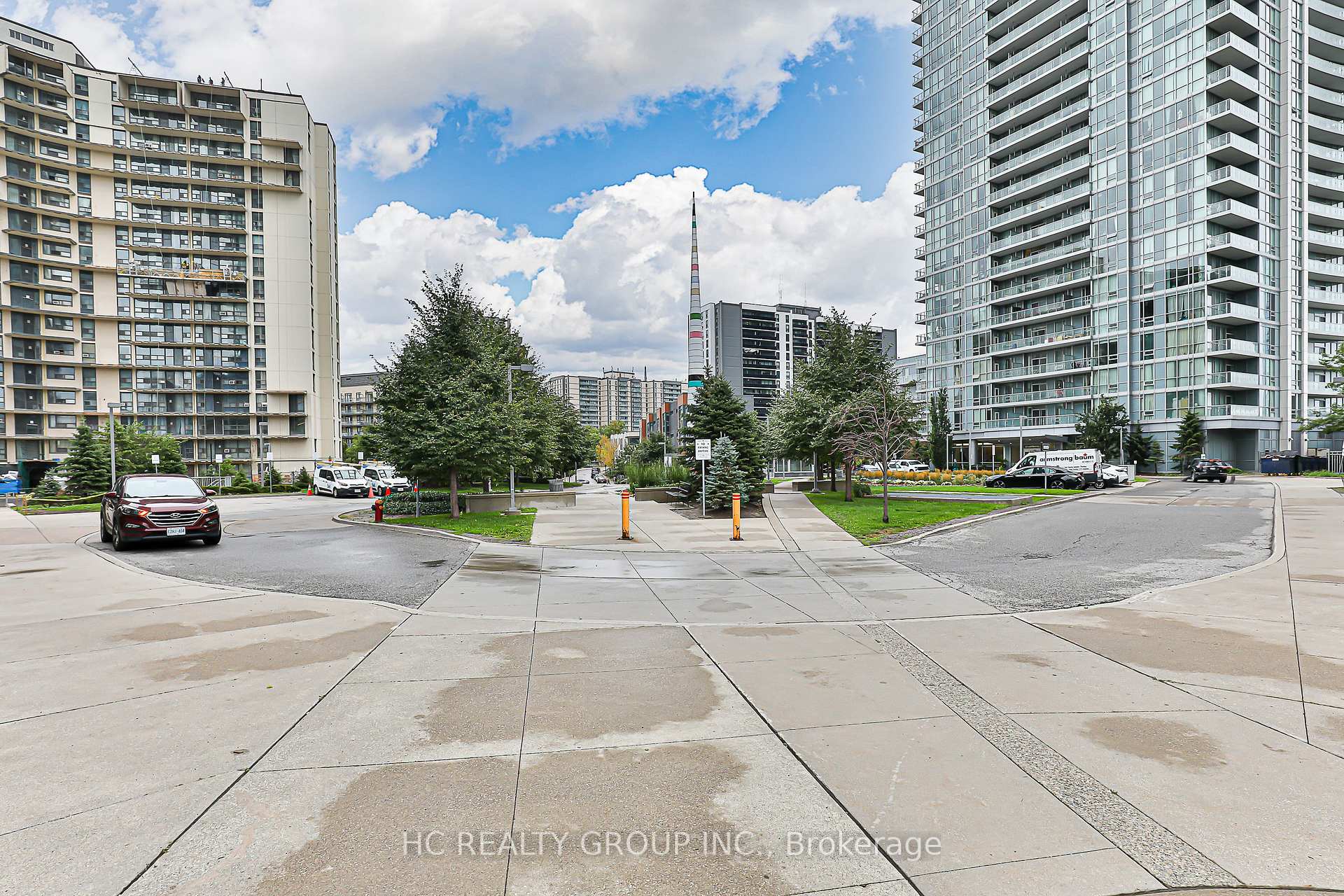 Photo 4 of Unit 1803, 70 Forest Manor Road, North York, Henry Farm — HOMEH