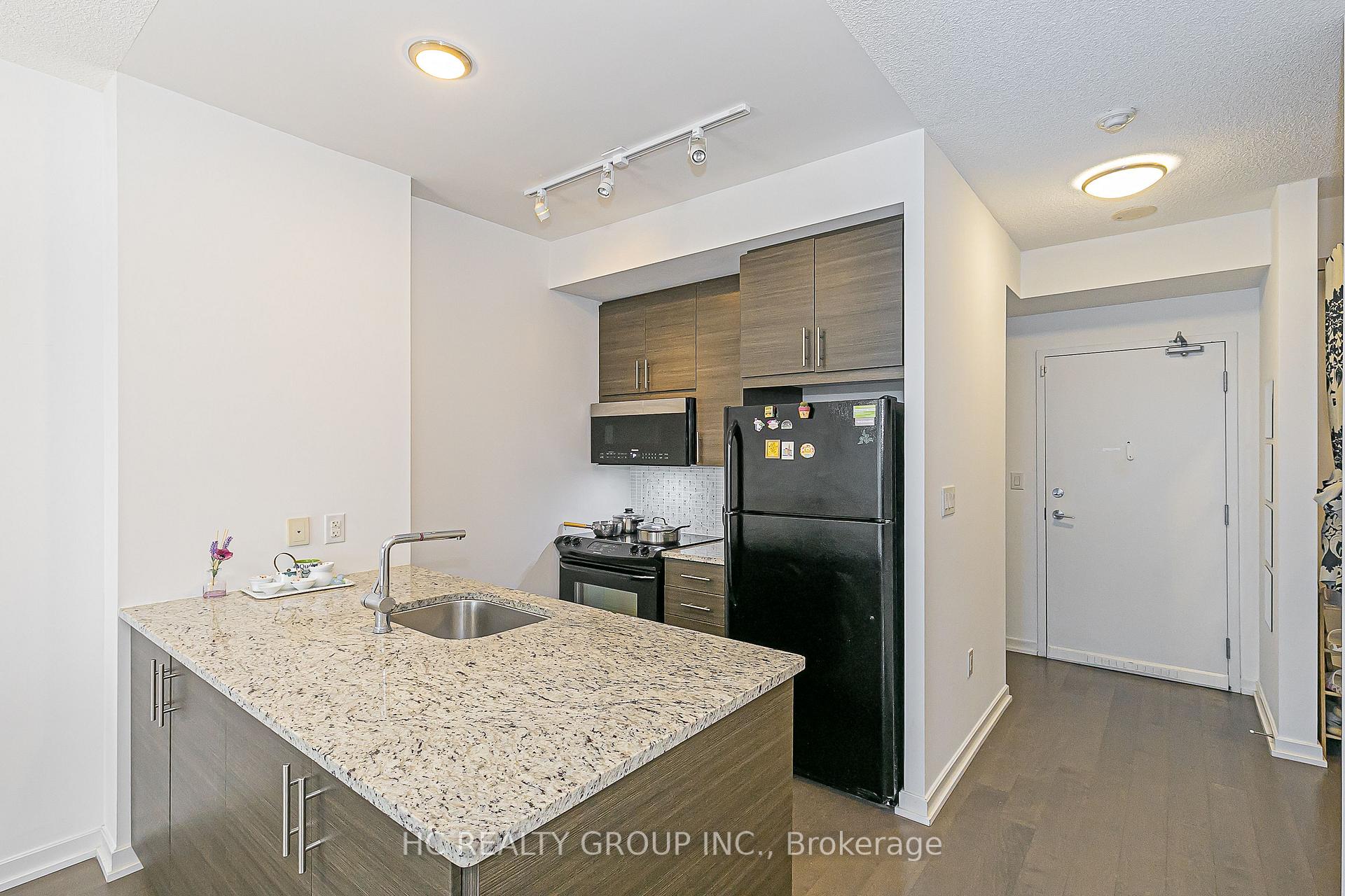 Photo 12 of Unit 1803, 70 Forest Manor Road, North York, Henry Farm — HOMEH