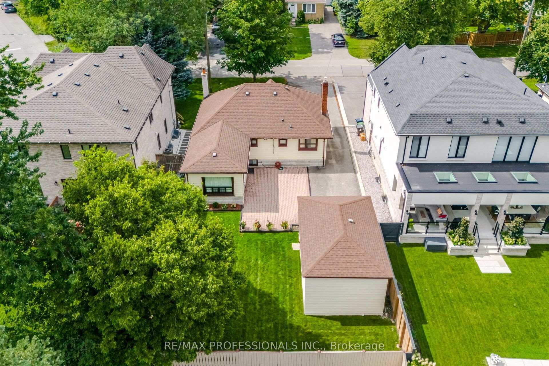 Photo 60 of 53 Wilmar Road, Etobicoke, Islington-City Centre West — HOMEH
