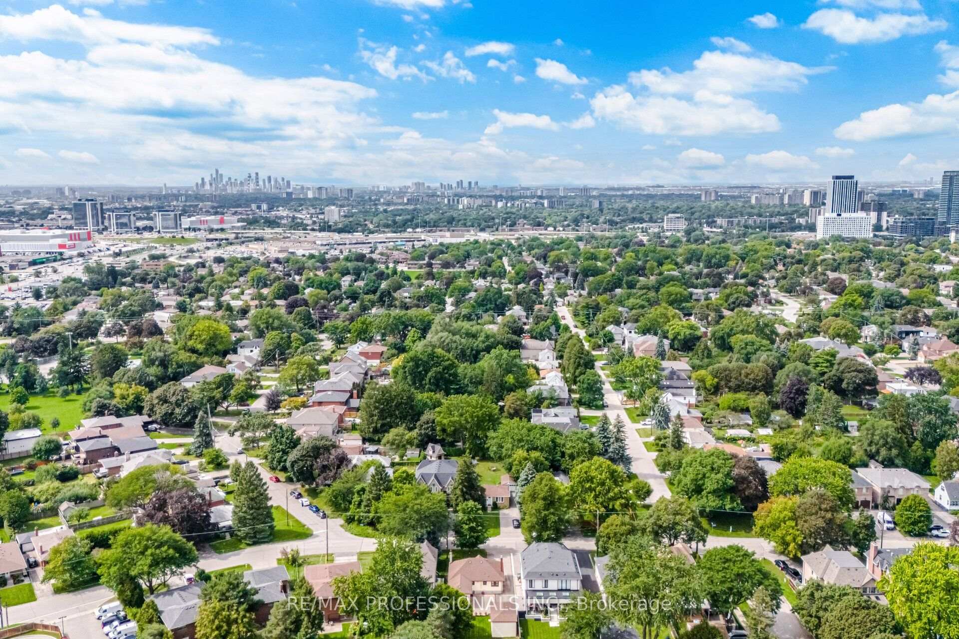 Photo 64 of 53 Wilmar Road, Etobicoke, Islington-City Centre West — HOMEH