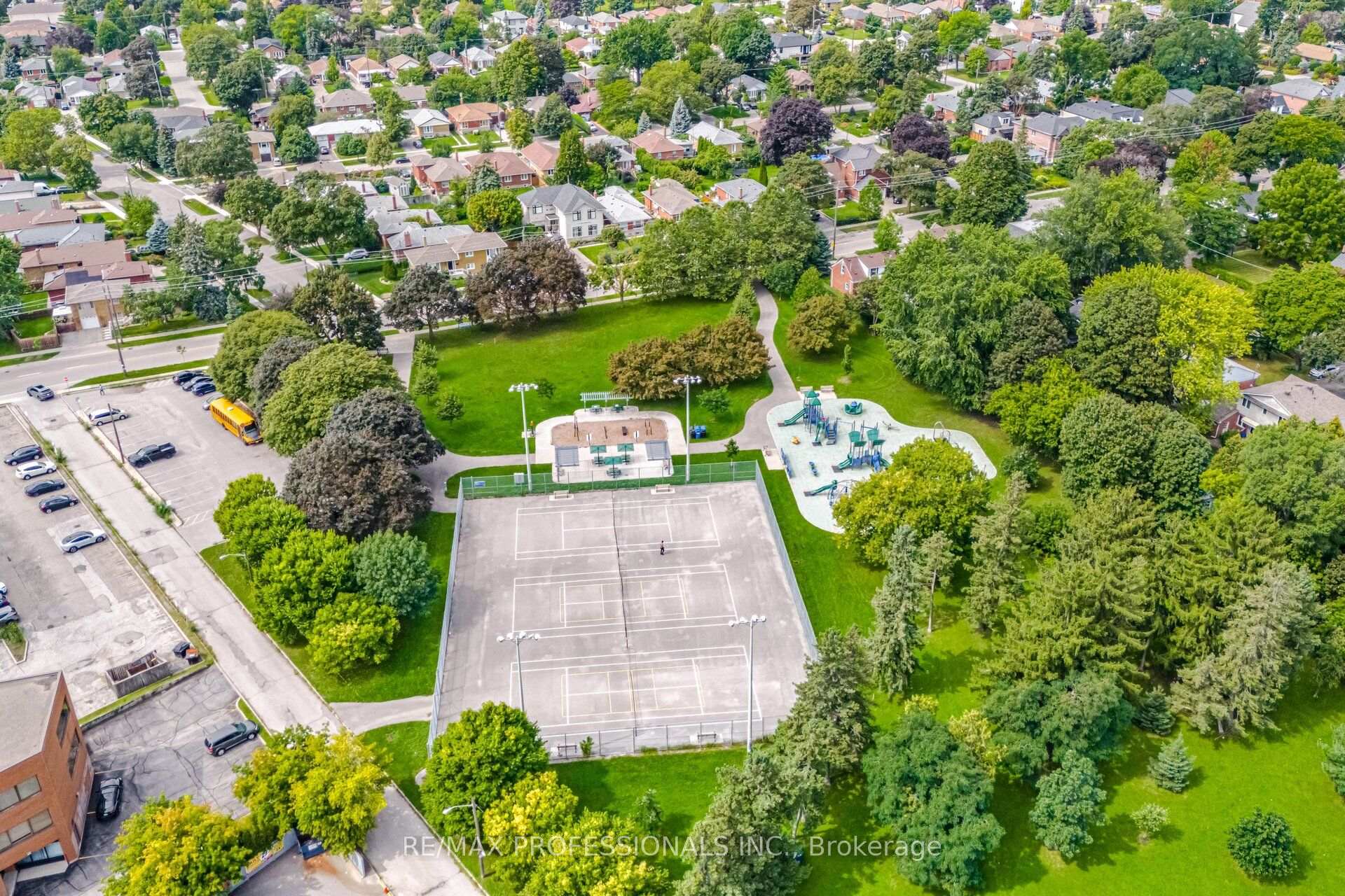 Photo 72 of 53 Wilmar Road, Etobicoke, Islington-City Centre West — HOMEH