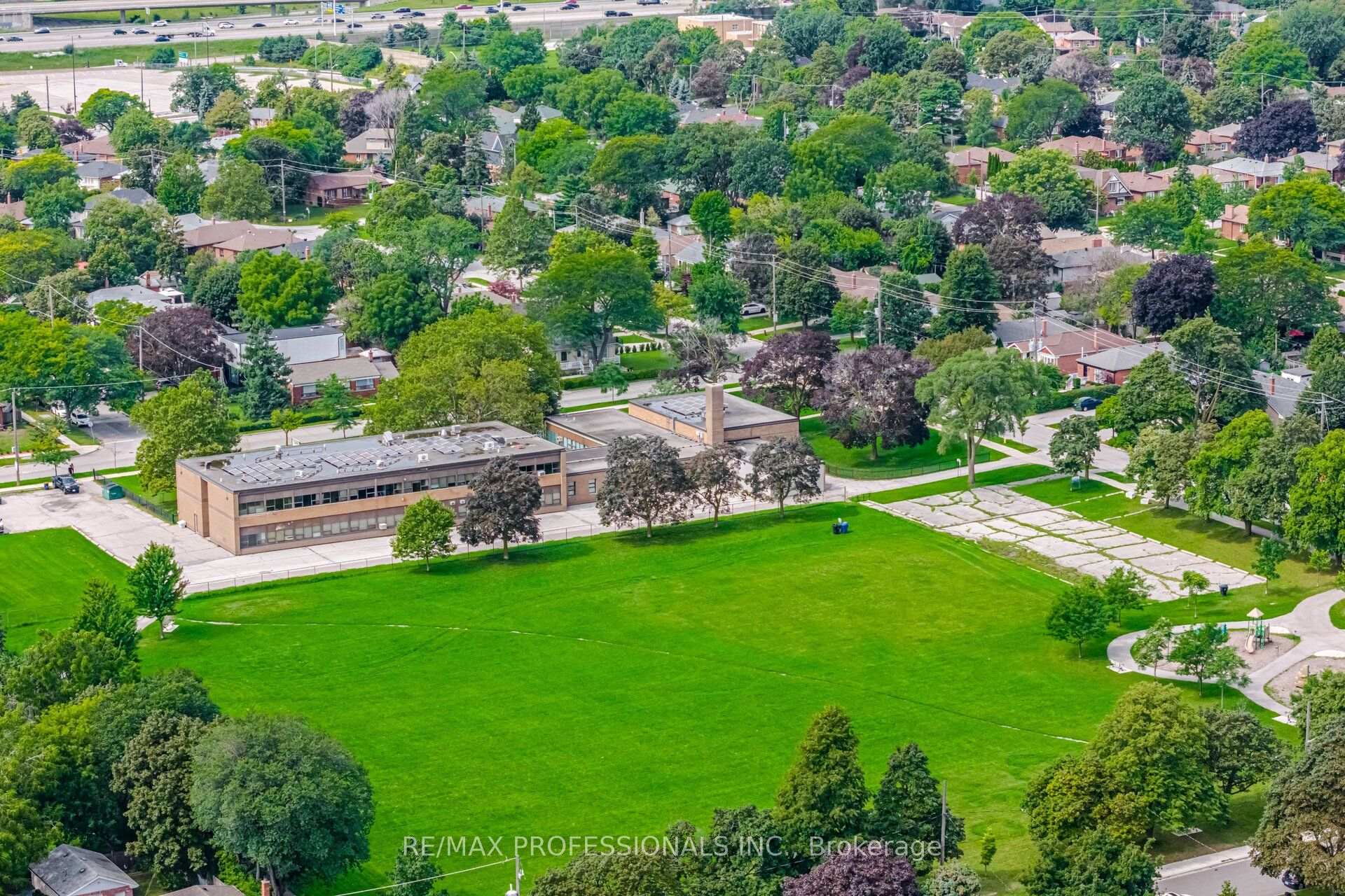 Photo 73 of 53 Wilmar Road, Etobicoke, Islington-City Centre West — HOMEH