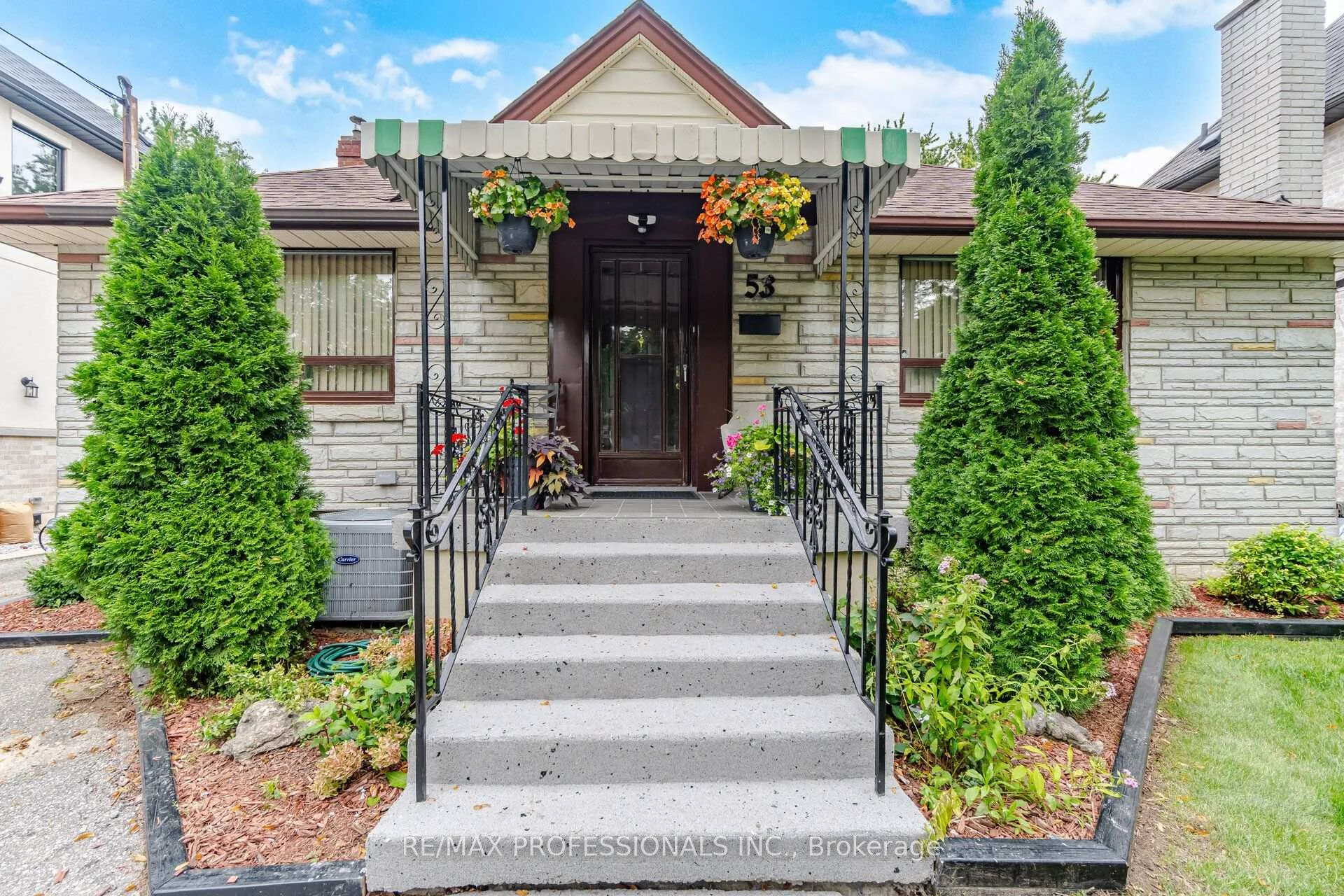 Photo 20 of 53 Wilmar Road, Etobicoke, Islington-City Centre West — HOMEH