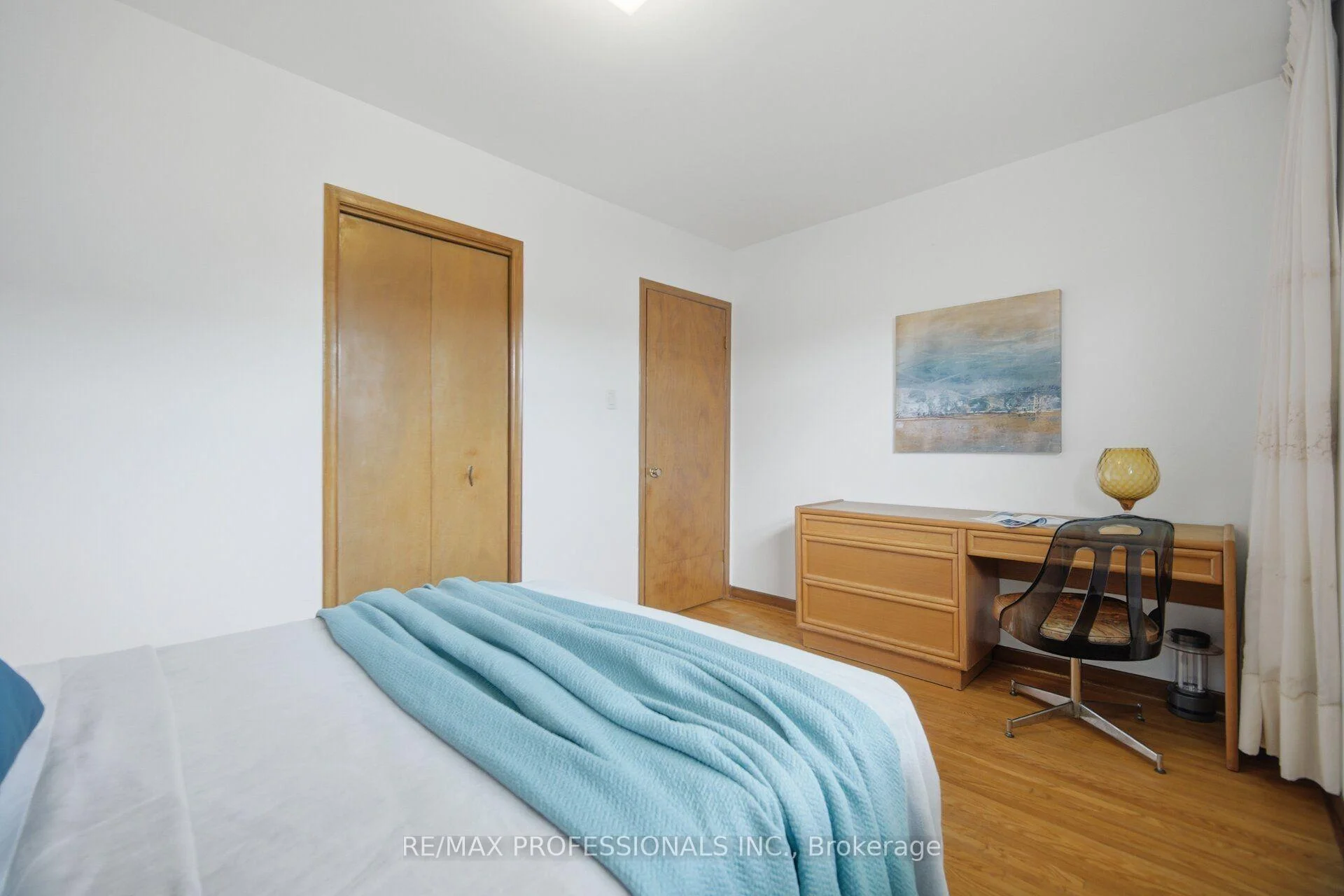 Photo 54 of 19 Earldown Drive, Etobicoke, Willowridge-Martingrove-Richview — HOMEH