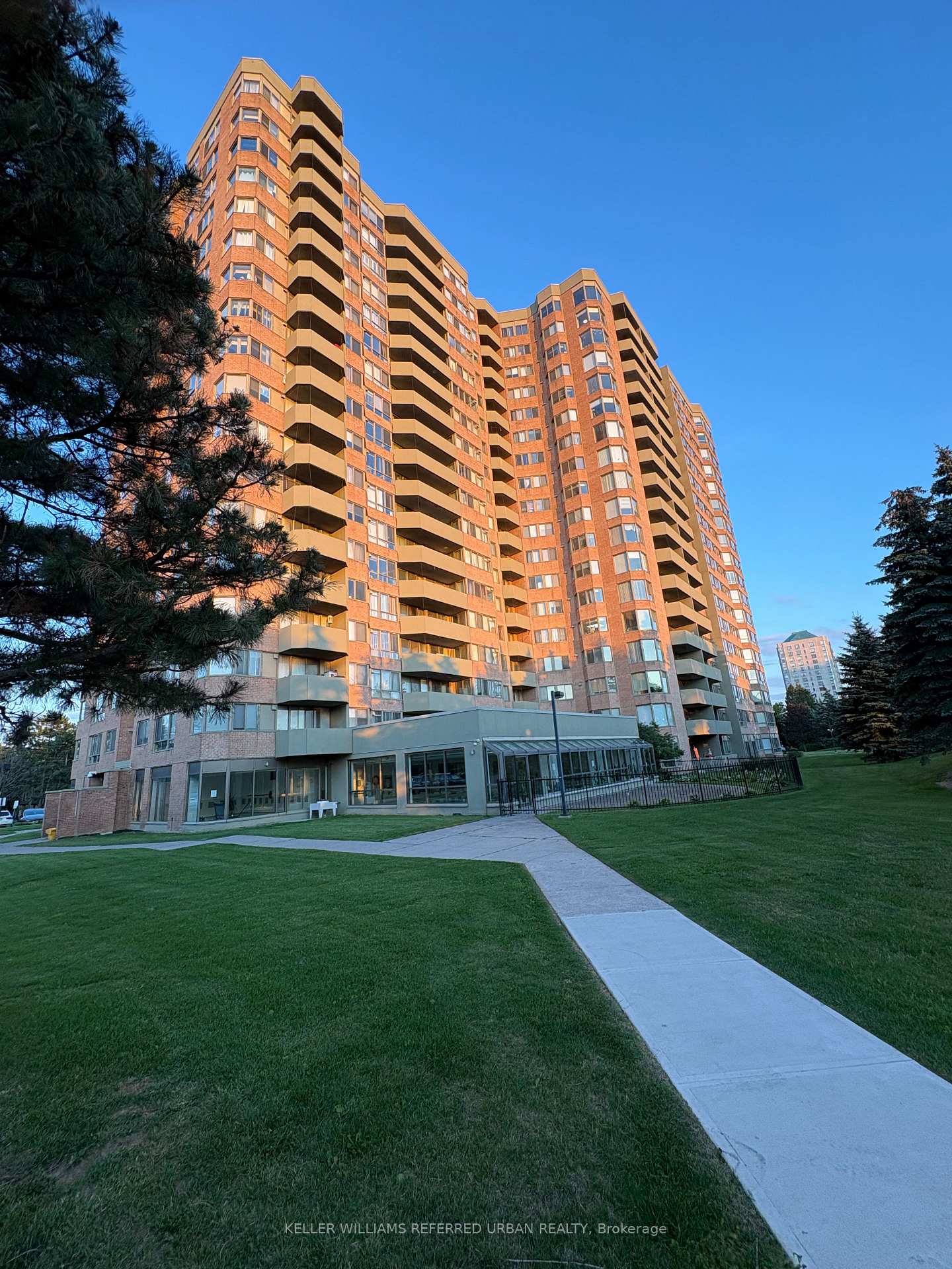 Photo 1 of Unit 708, 30 Thunder Grove, Scarborough, Agincourt North — HOMEH