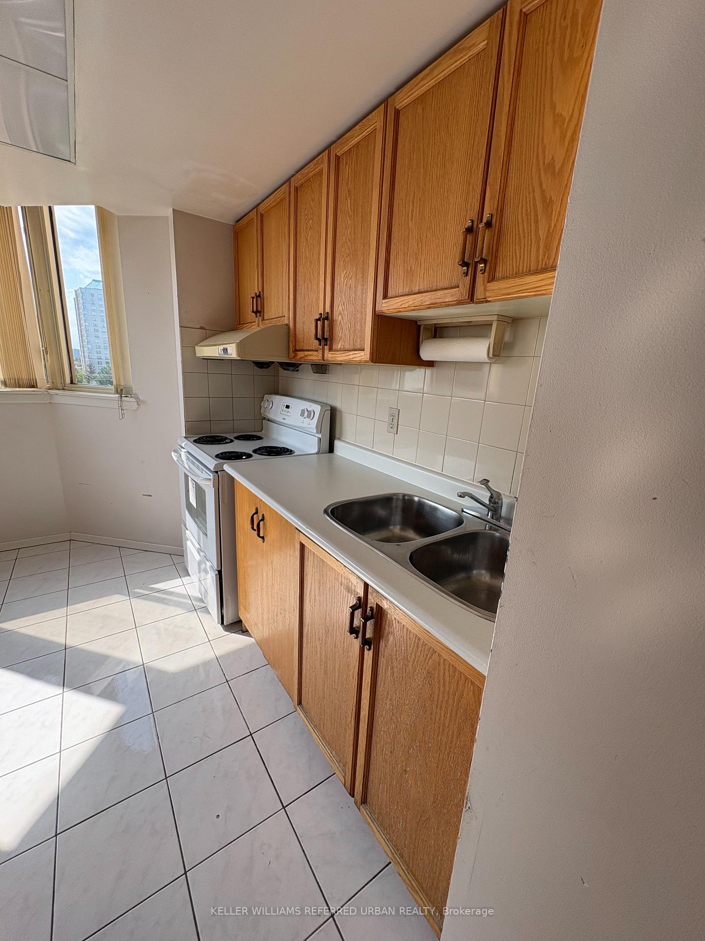 Photo 13 of Unit 708, 30 Thunder Grove, Scarborough, Agincourt North — HOMEH
