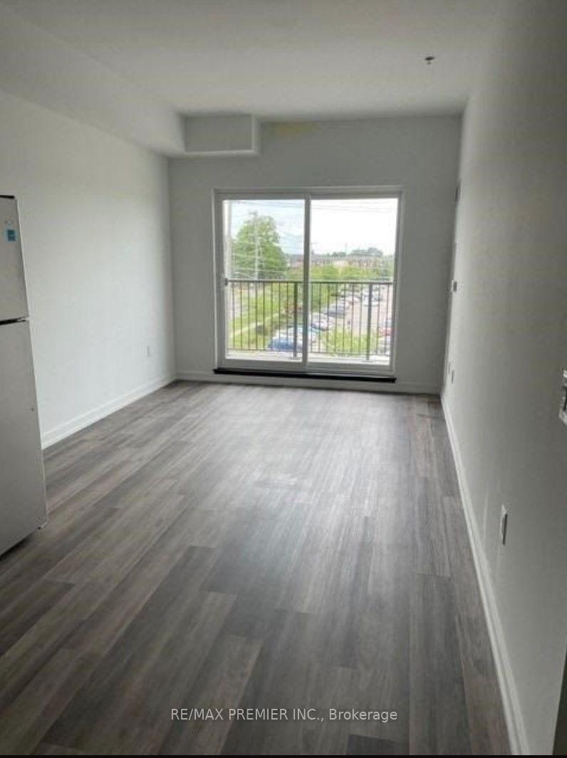 Photo 4 of Unit 317, 430 Essa Drive, Barrie, Holly — HOMEH