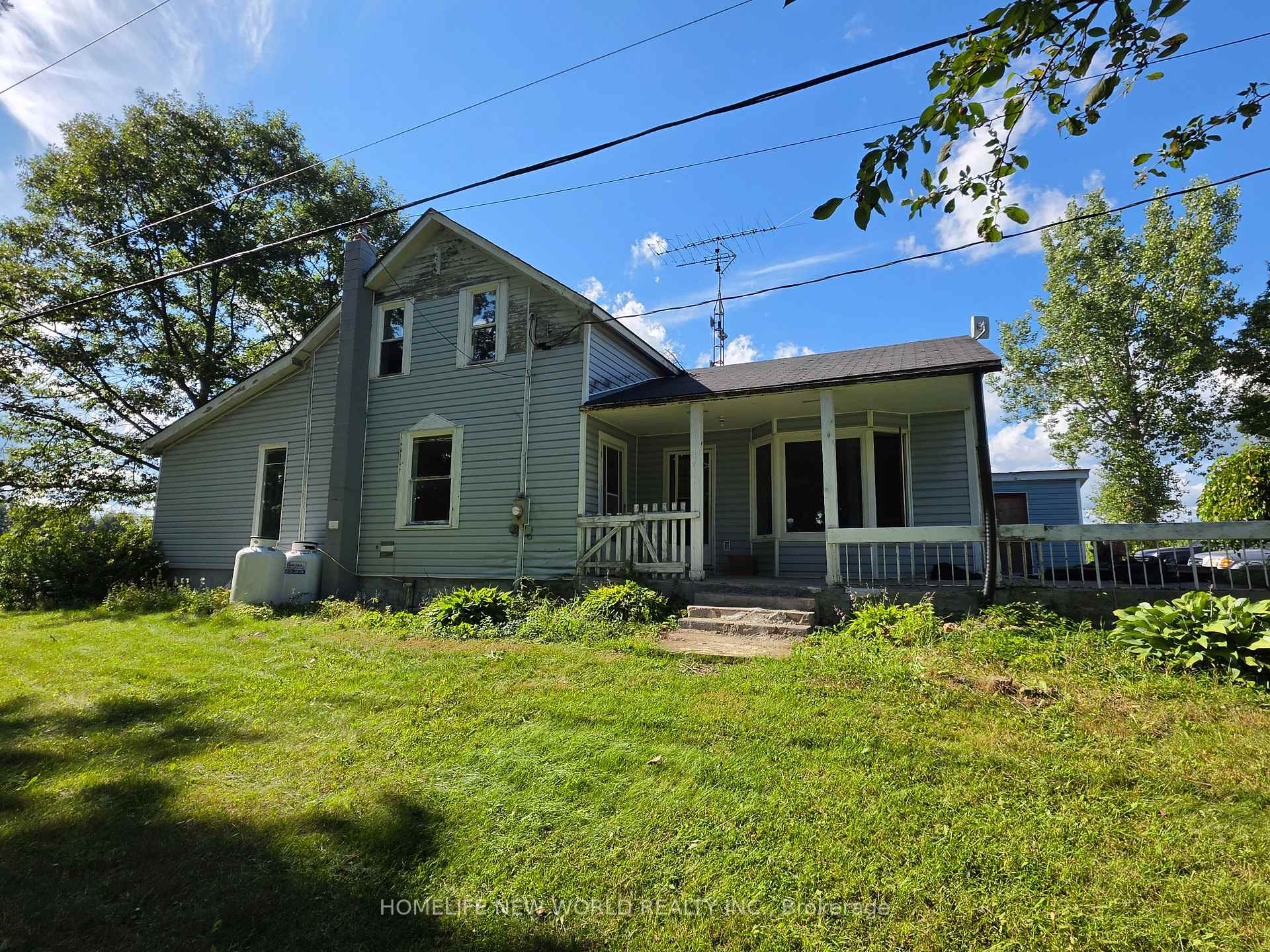Photo of 814 Thomasburg Road