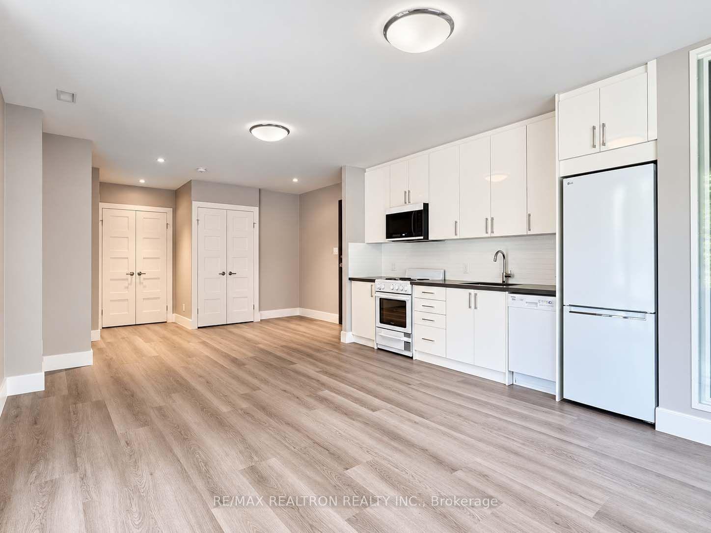 Photo 7 of Unit 102, 485 Huron Street, Toronto, The Annex — HOMEH
