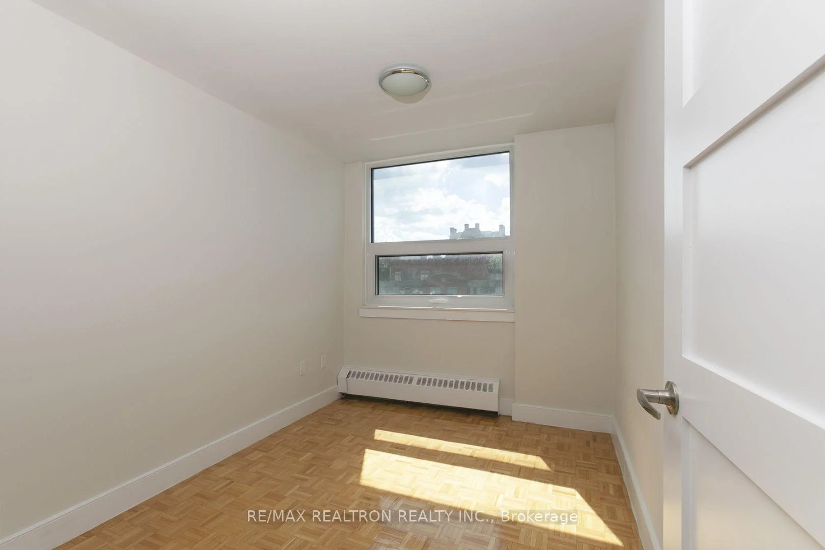 Photo 8 of Unit 102, 485 Huron Street, Toronto, The Annex — HOMEH