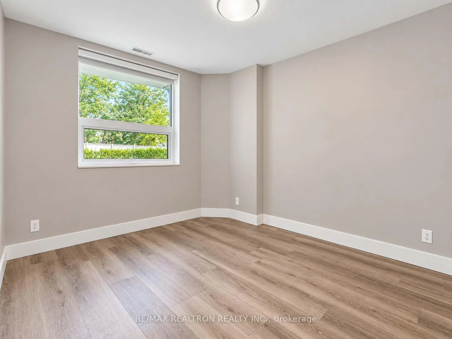 Photo 15 of Unit 102, 485 Huron Street, Toronto, The Annex — HOMEH