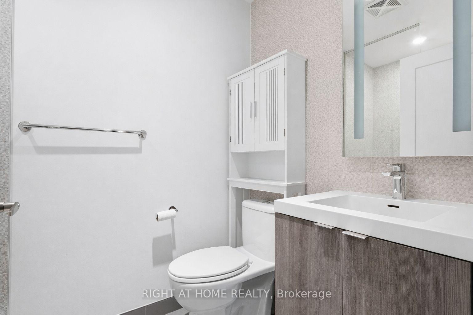 Photo 18 of Unit 508, 575 Bloor Street E, Toronto, North St. James Town — HOMEH