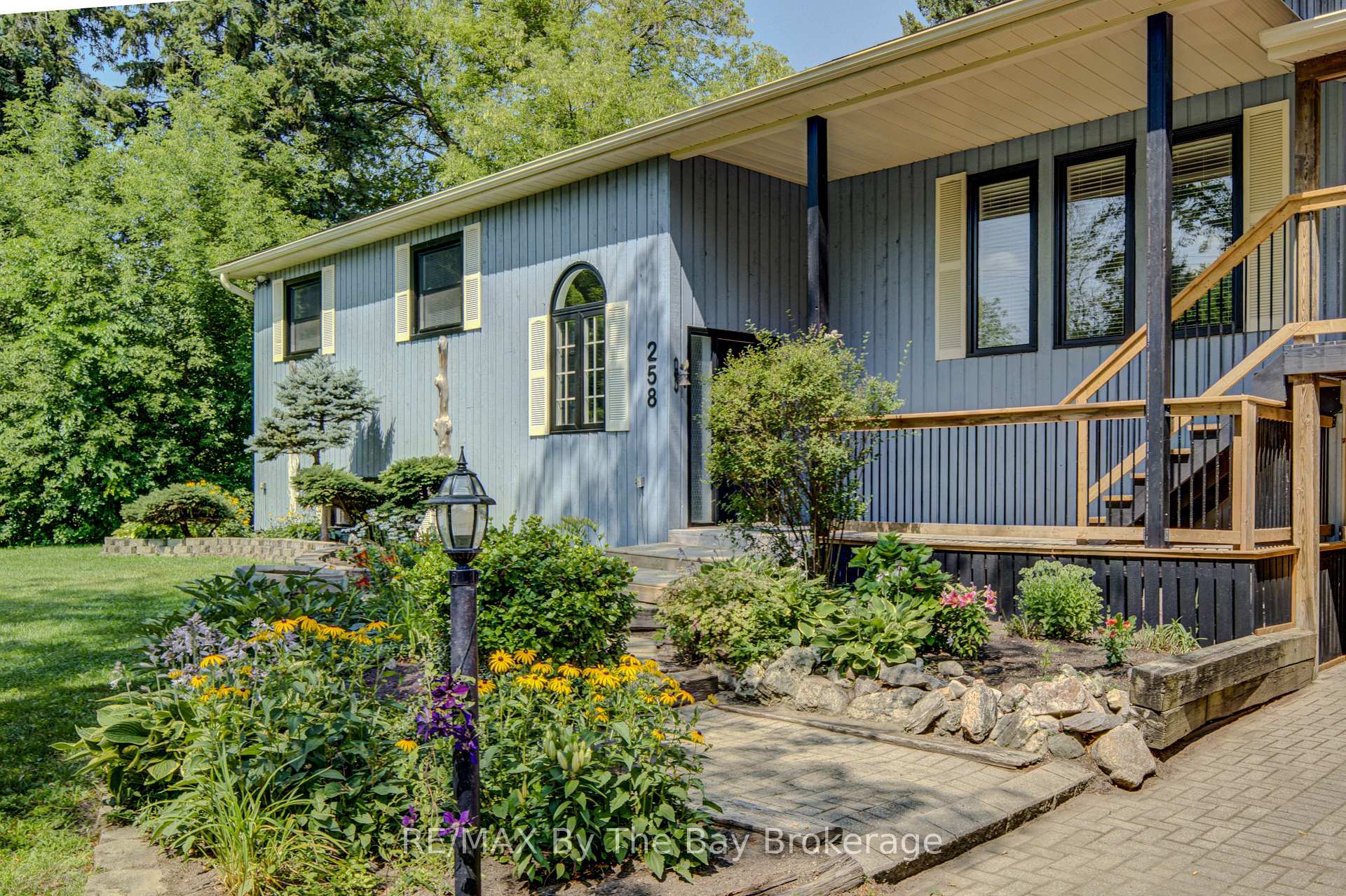 Photo of 258 Sunnidale Street