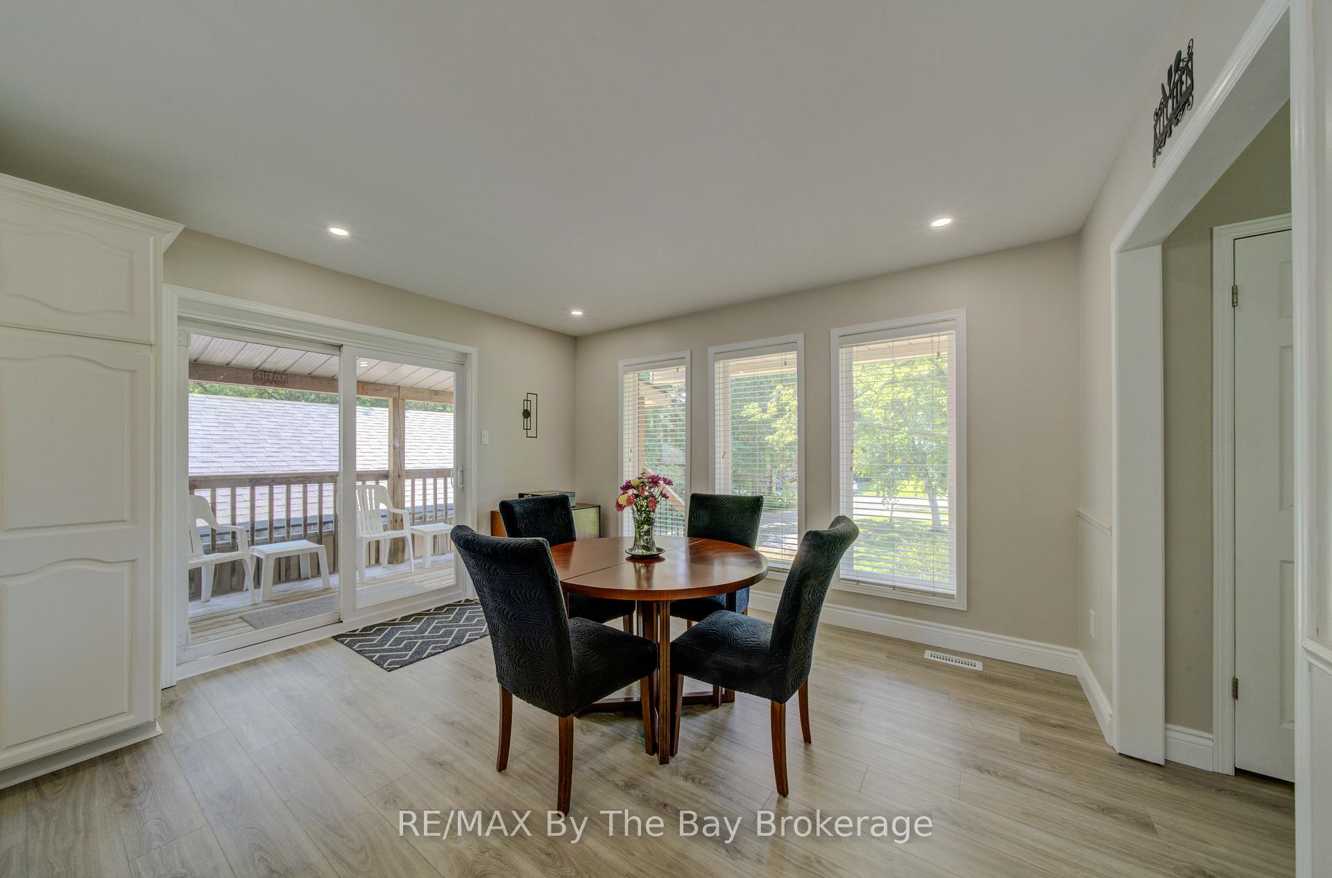 Photo 16 of 258 Sunnidale Street, Clearview, Stayner — HOMEH