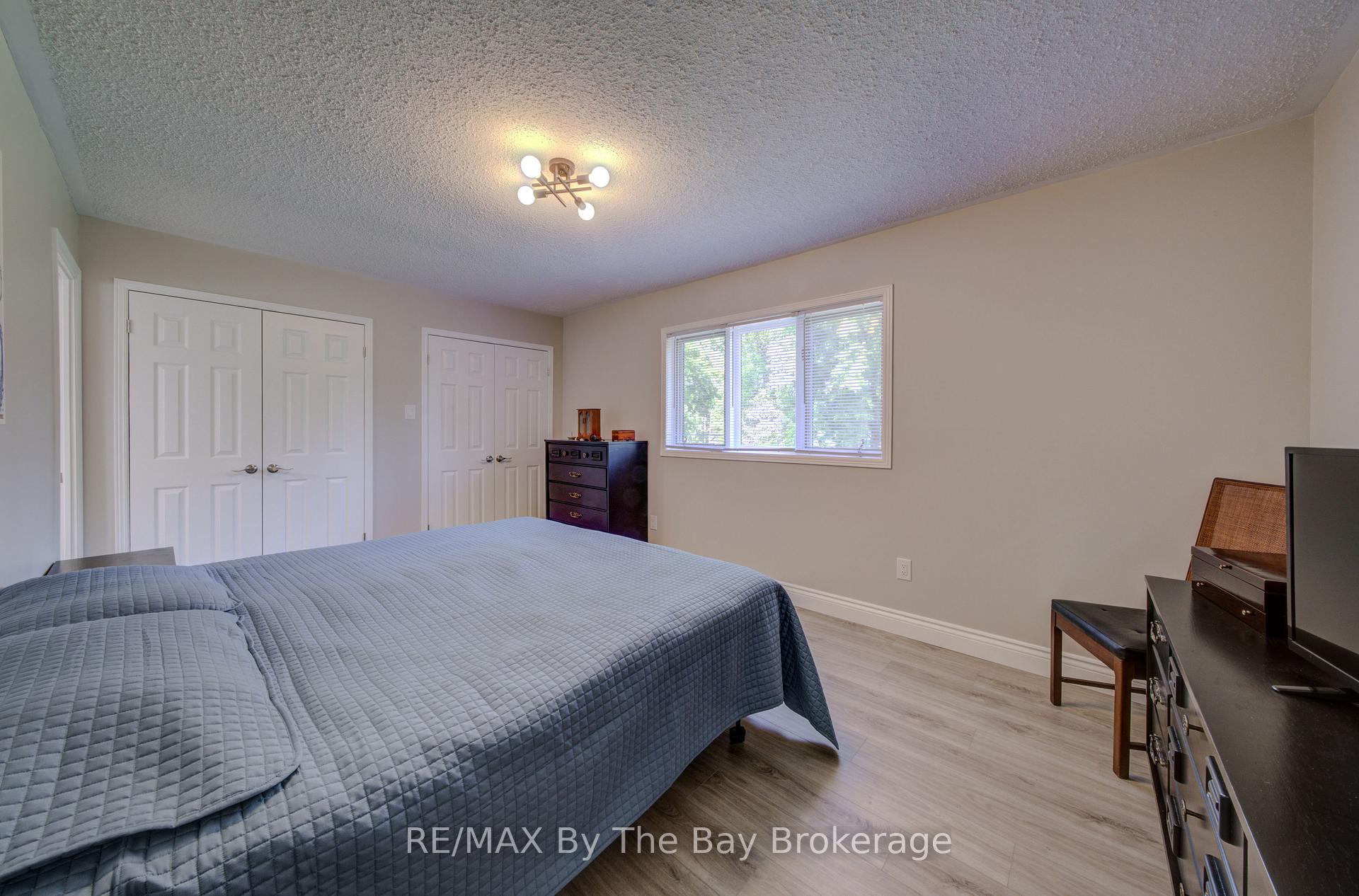 Photo 20 of 258 Sunnidale Street, Clearview, Stayner — HOMEH