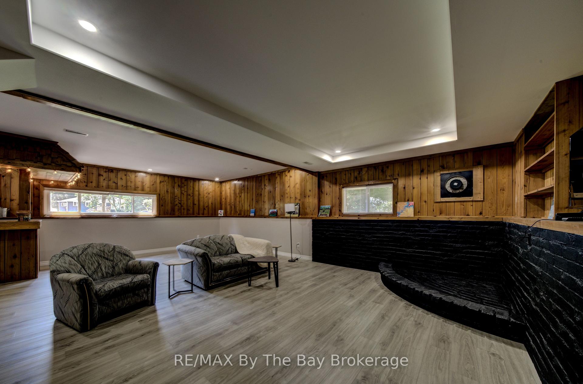 Photo 31 of 258 Sunnidale Street, Clearview, Stayner — HOMEH