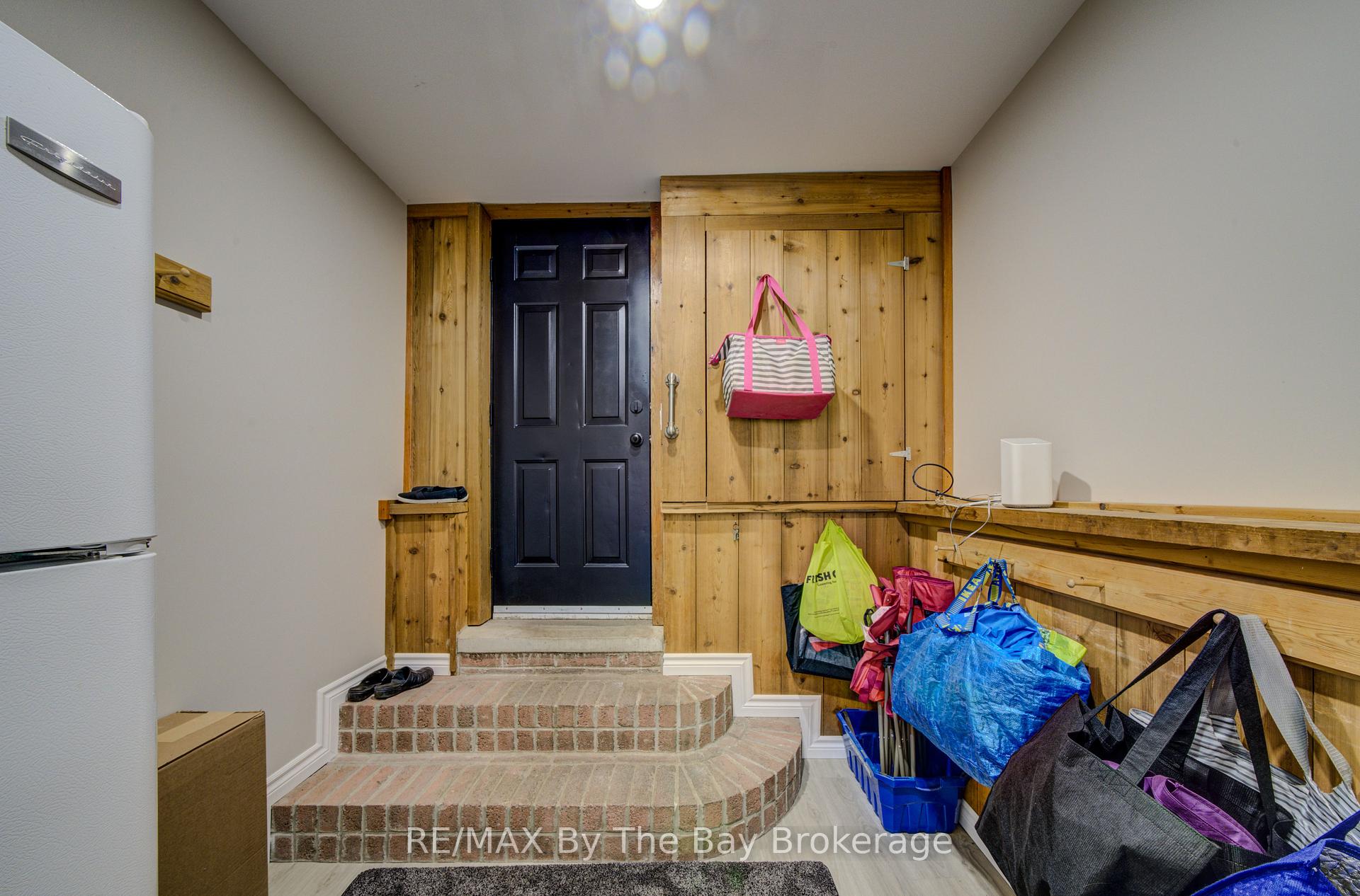 Photo 36 of 258 Sunnidale Street, Clearview, Stayner — HOMEH