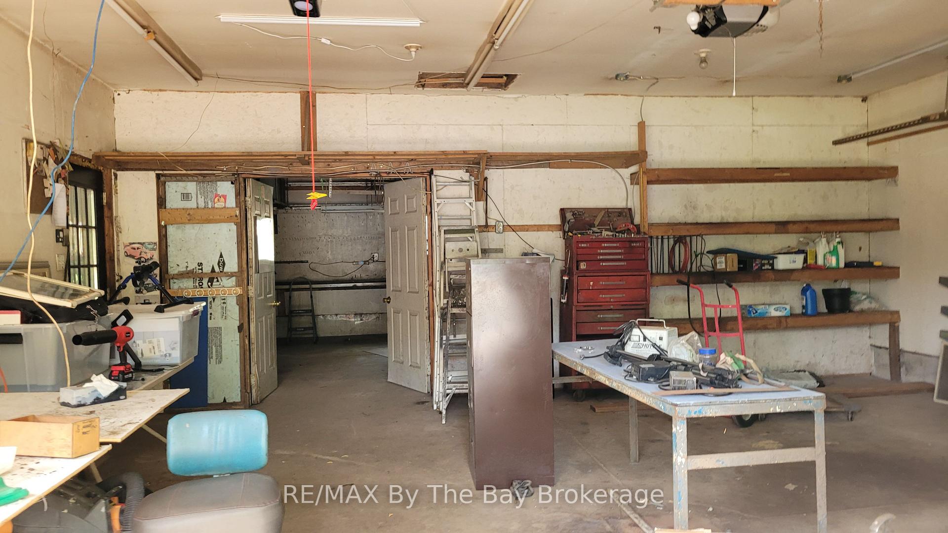 Photo 49 of 258 Sunnidale Street, Clearview, Stayner — HOMEH