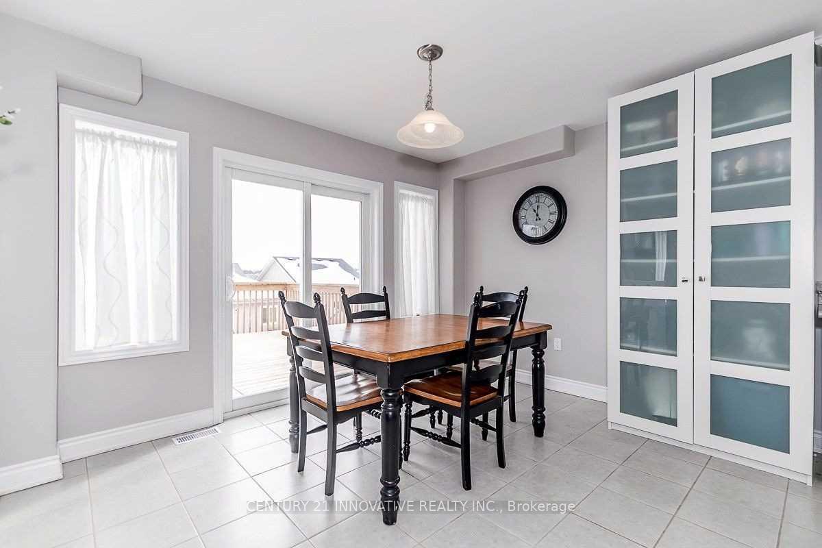 Photo 8 of 3095 Emperor Drive NE, Orillia — HOMEH