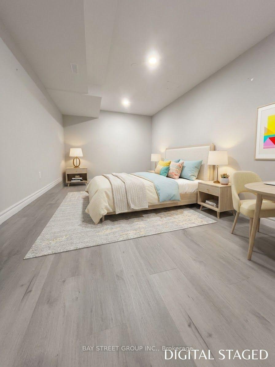 Photo 10 of 27 Gladiola Court, Whitby, Rolling Acres — HOMEH
