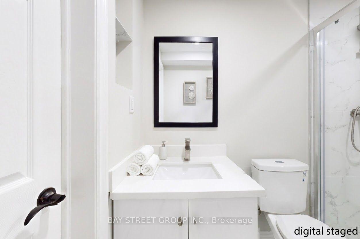 Photo 12 of 27 Gladiola Court, Whitby, Rolling Acres — HOMEH