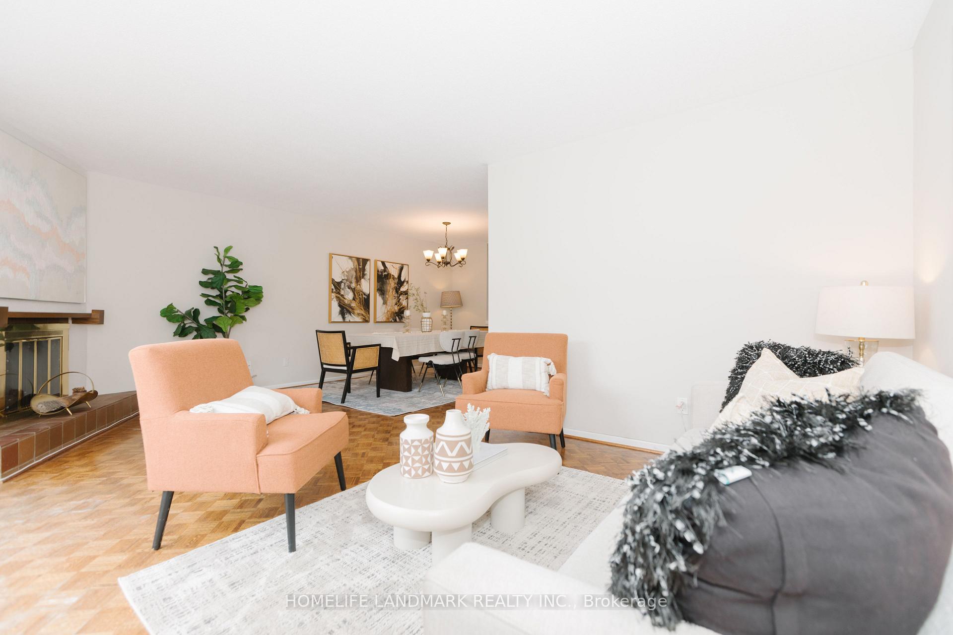 Photo 21 of 88 Cheryl Shepway, North York, Don Valley Village — HOMEH