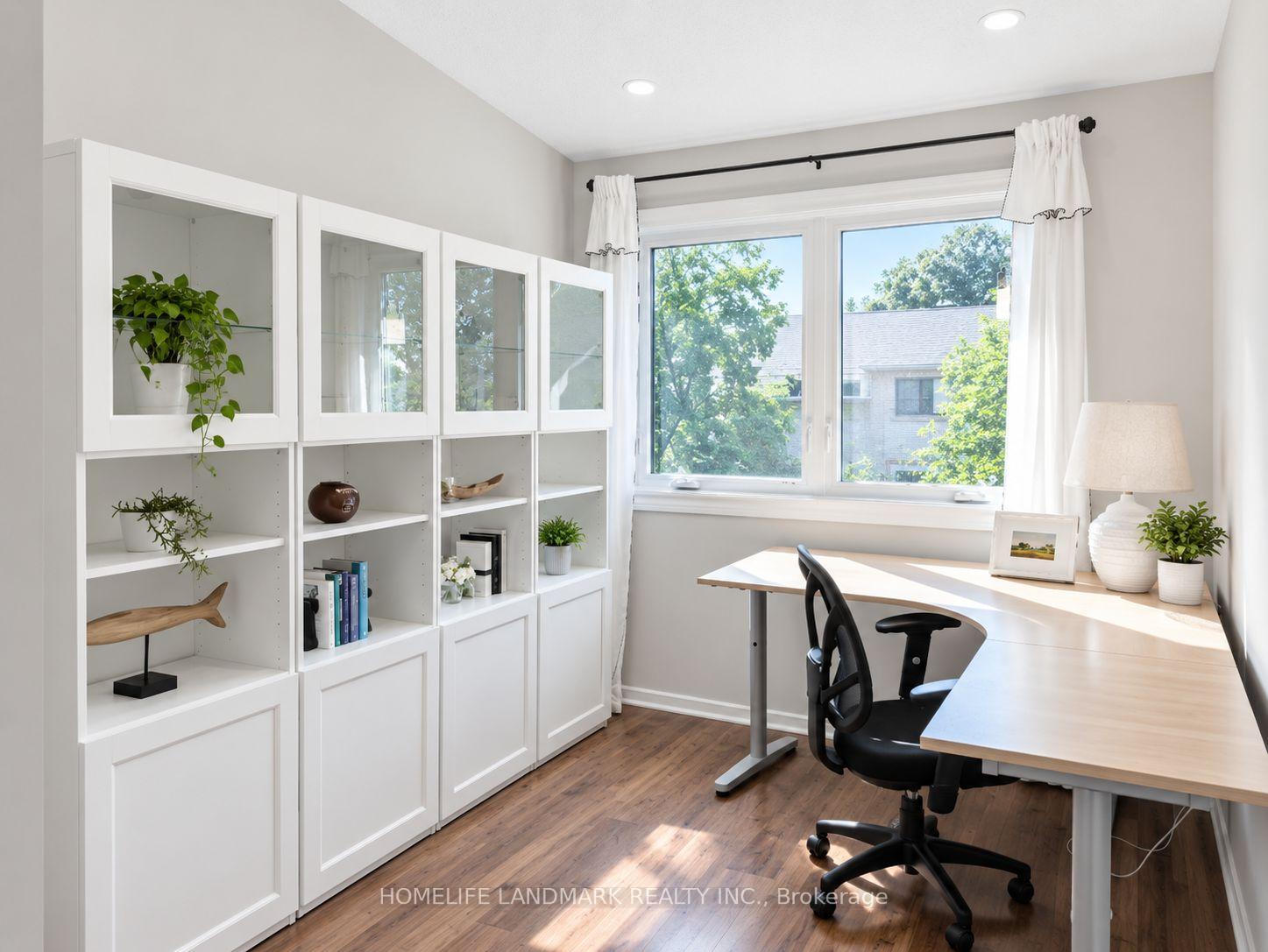 Photo 34 of 88 Cheryl Shepway, North York, Don Valley Village — HOMEH