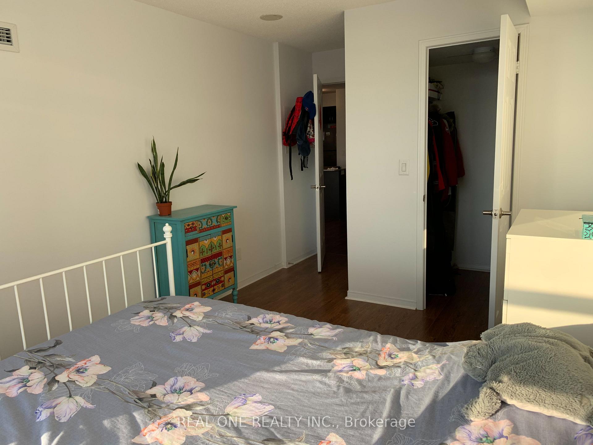 Photo 11 of Unit 606, 75 King William Crescent, Richmond Hill, Langstaff — HOMEH