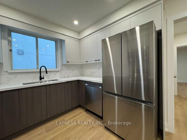 Photo 7 of Unit 2, 1328 Avenue Road, Toronto, Lawrence Park South — HOMEH