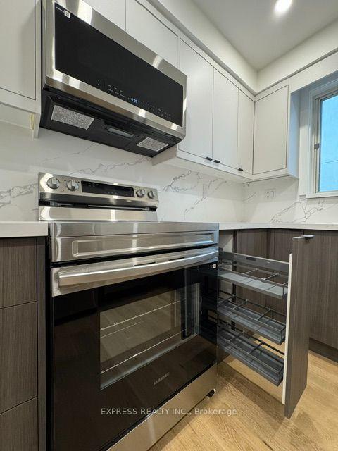 Photo 6 of Unit 2, 1328 Avenue Road, Toronto, Lawrence Park South — HOMEH