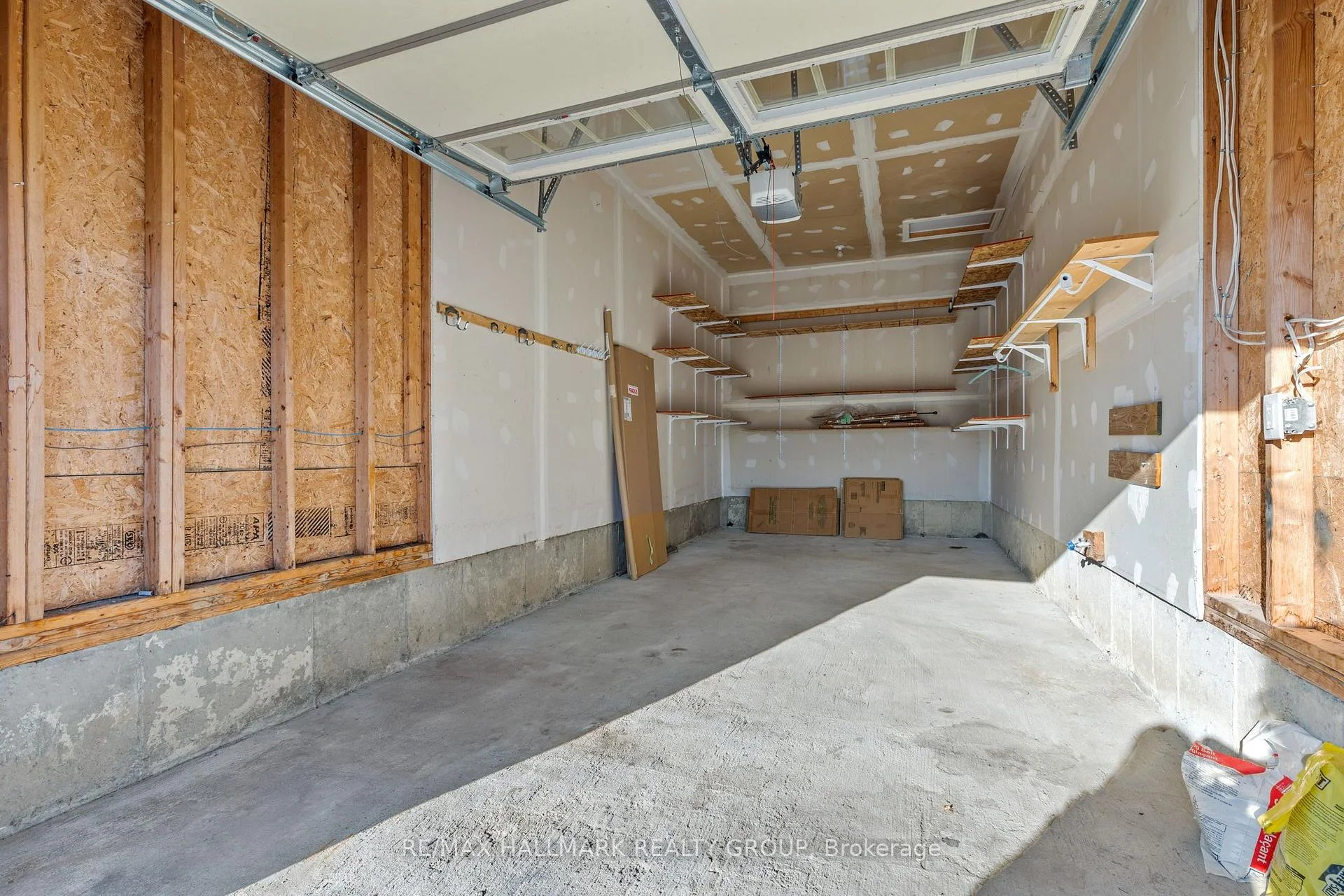 Photo 37 of Unit 21, 21 Perthmore Street, Perth, Perth — HOMEH