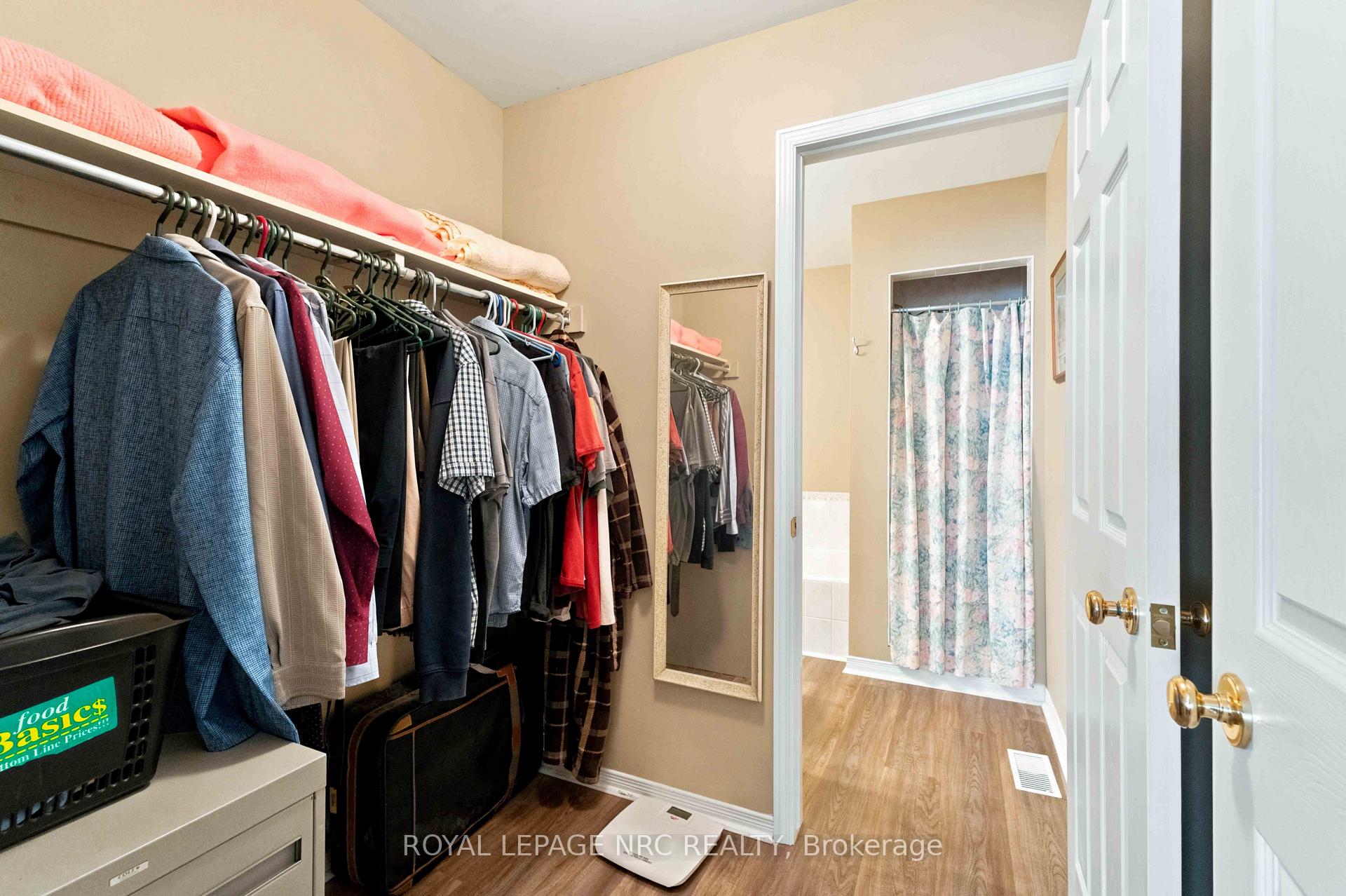 Photo 22 of 5130 St. George's Drive, Lincoln, Beamsville — HOMEH