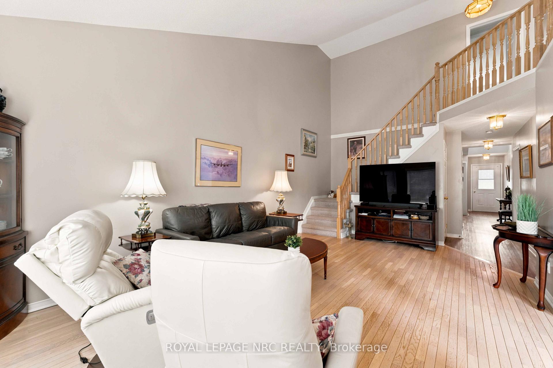 Photo 26 of 5130 St. George's Drive, Lincoln, Beamsville — HOMEH