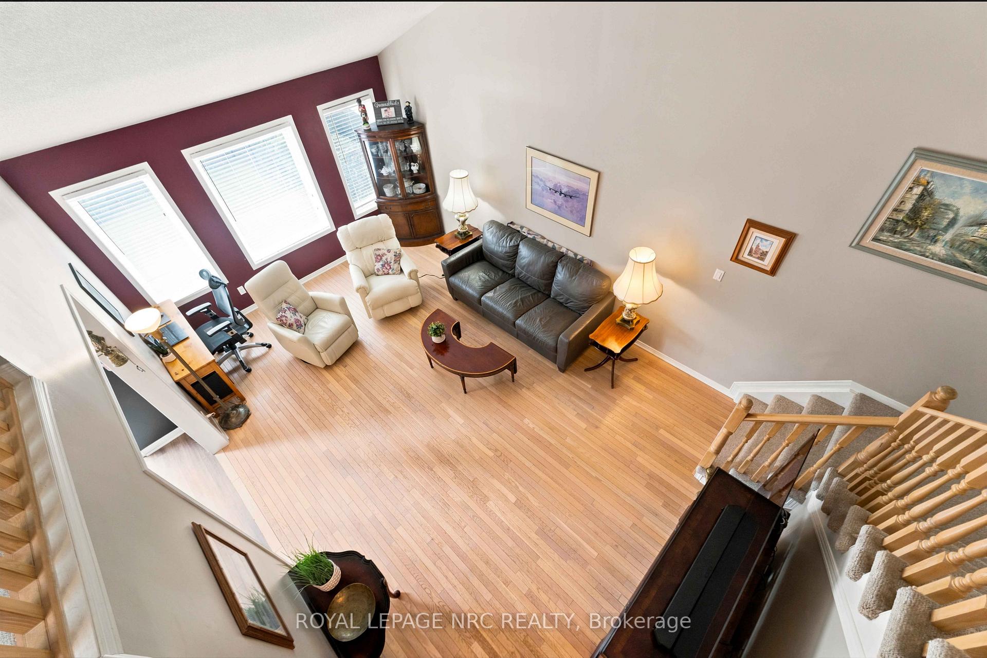Photo 27 of 5130 St. George's Drive, Lincoln, Beamsville — HOMEH