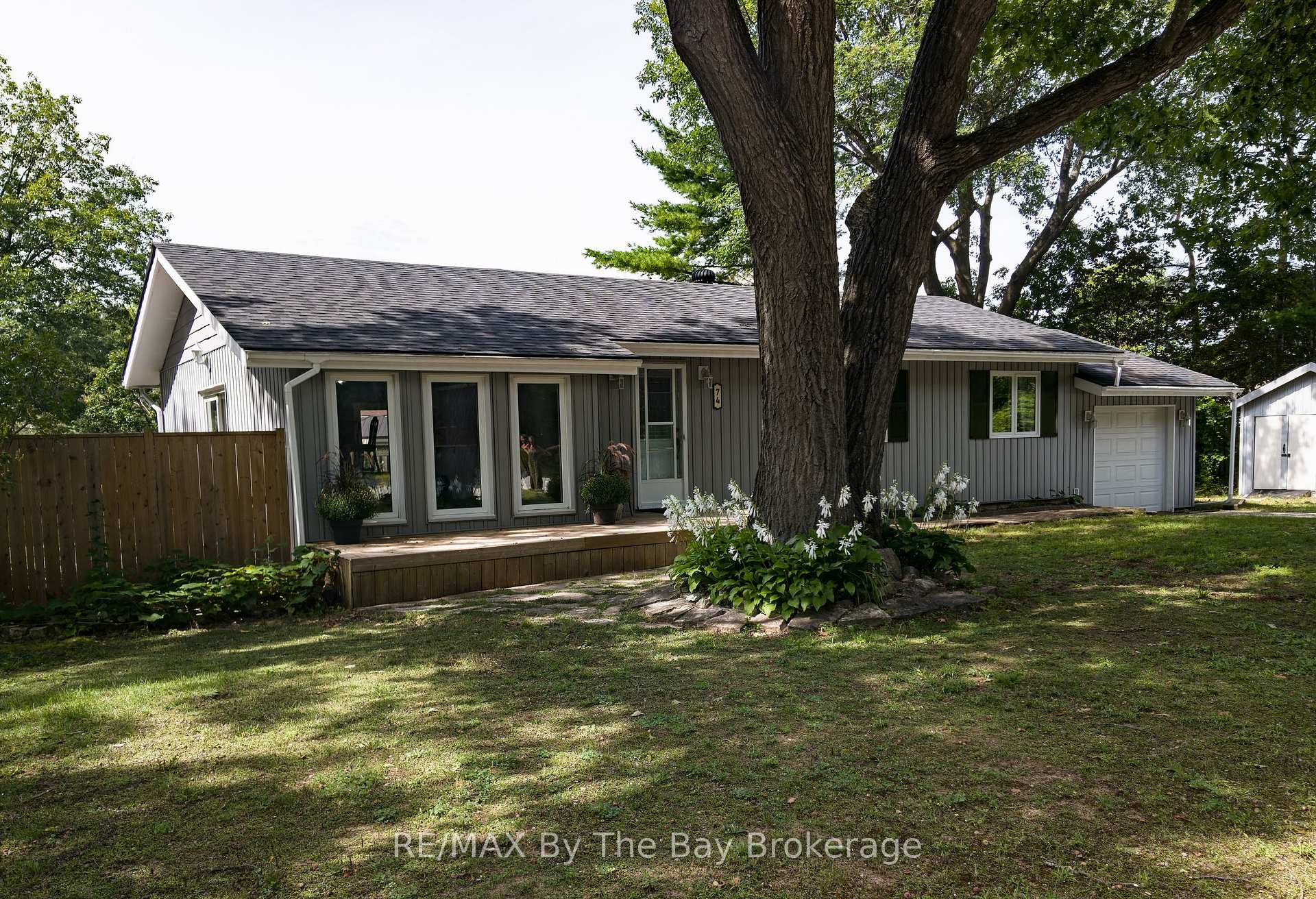 Photo 1 of 74 Oxbow Park Drive, Wasaga Beach — HOMEH