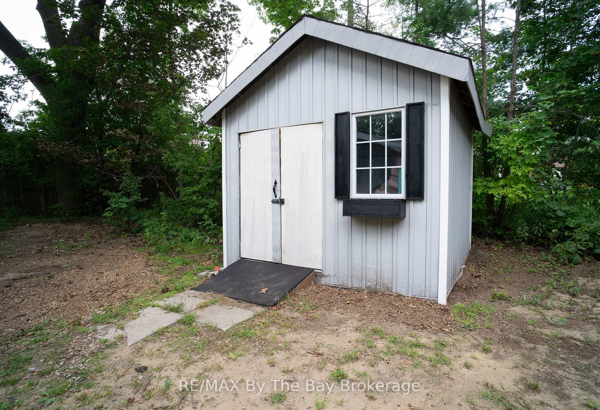 Photo 19 of 74 Oxbow Park Drive, Wasaga Beach — HOMEH