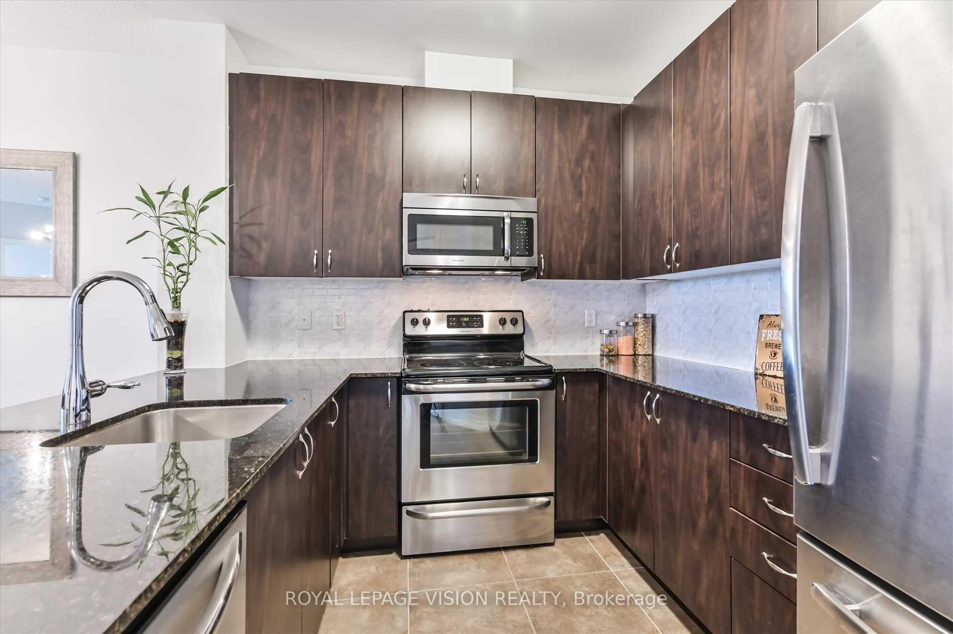 Photo 5 of Unit 308, 7400 Markham Road, Markham, Middlefield — HOMEH