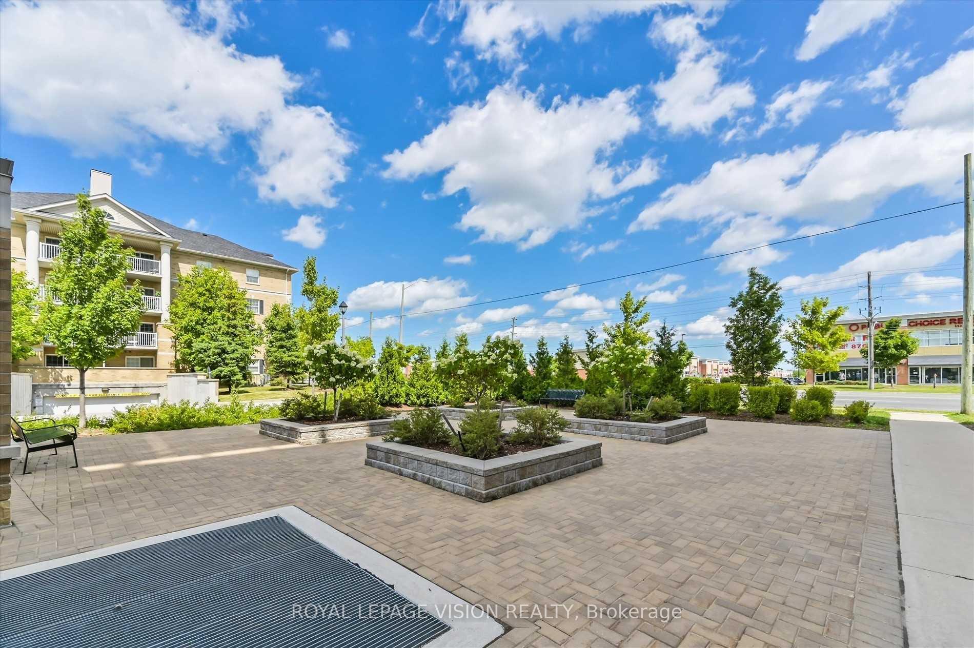 Photo 17 of Unit 308, 7400 Markham Road, Markham, Middlefield — HOMEH
