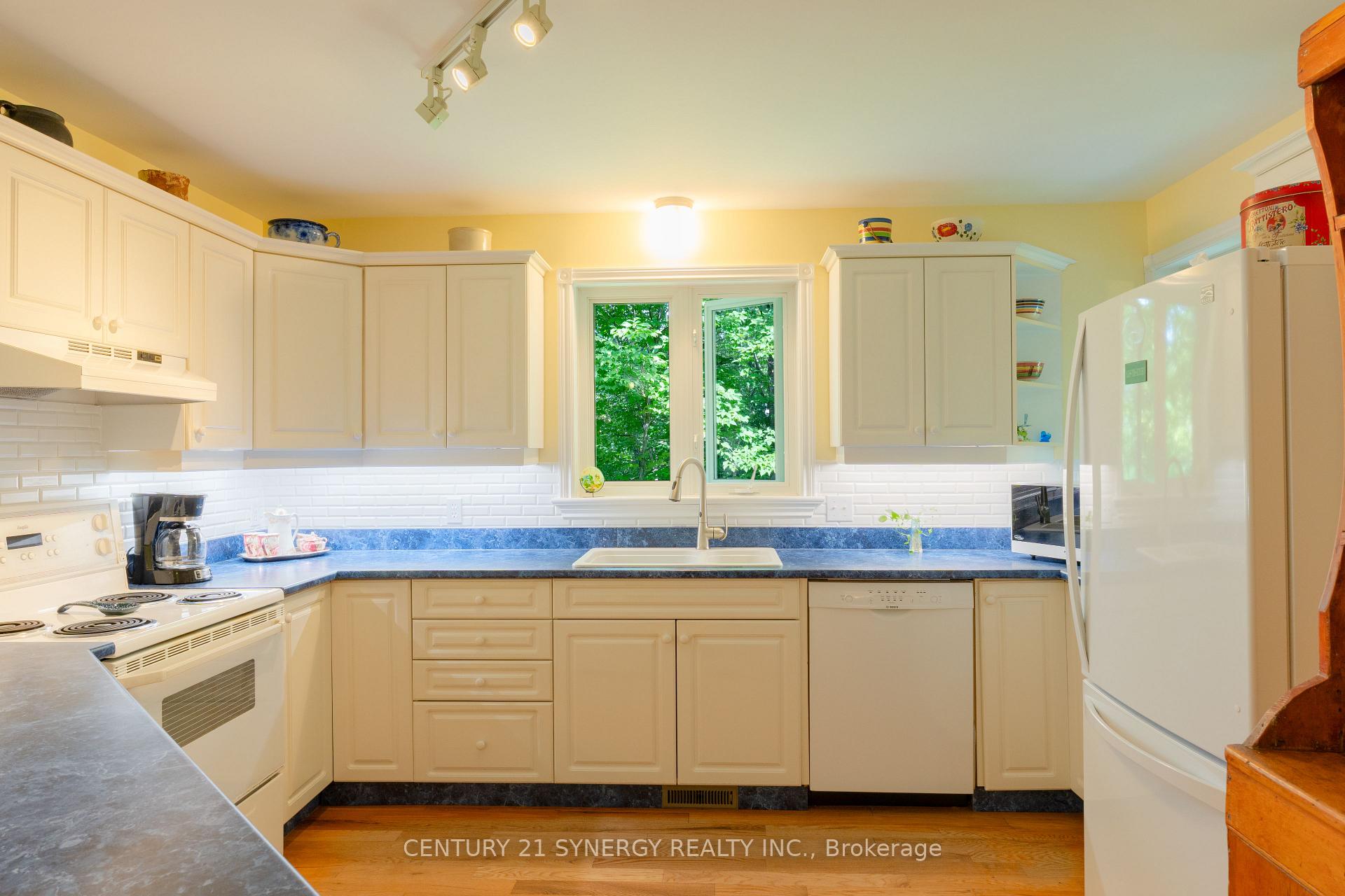 Photo 7 of 504 Kenyon Road, Tay Valley, Bathurst/Burgess & Sherbrooke (North Burgess) Twp — HOMEH